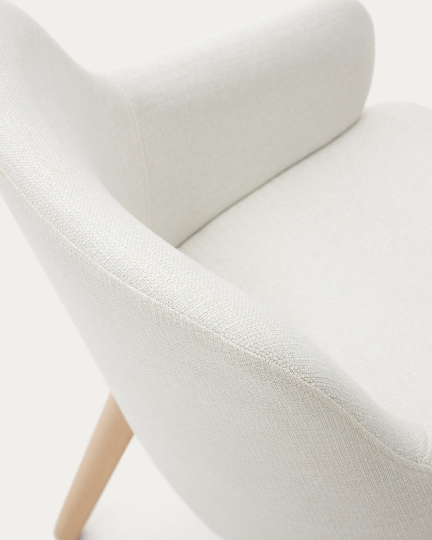 Nelida Stuhl aus beigefarbener Chenille und massivem Buchenholz 100% FSC mit naturfarbenem - ZEN ZONE Furniture