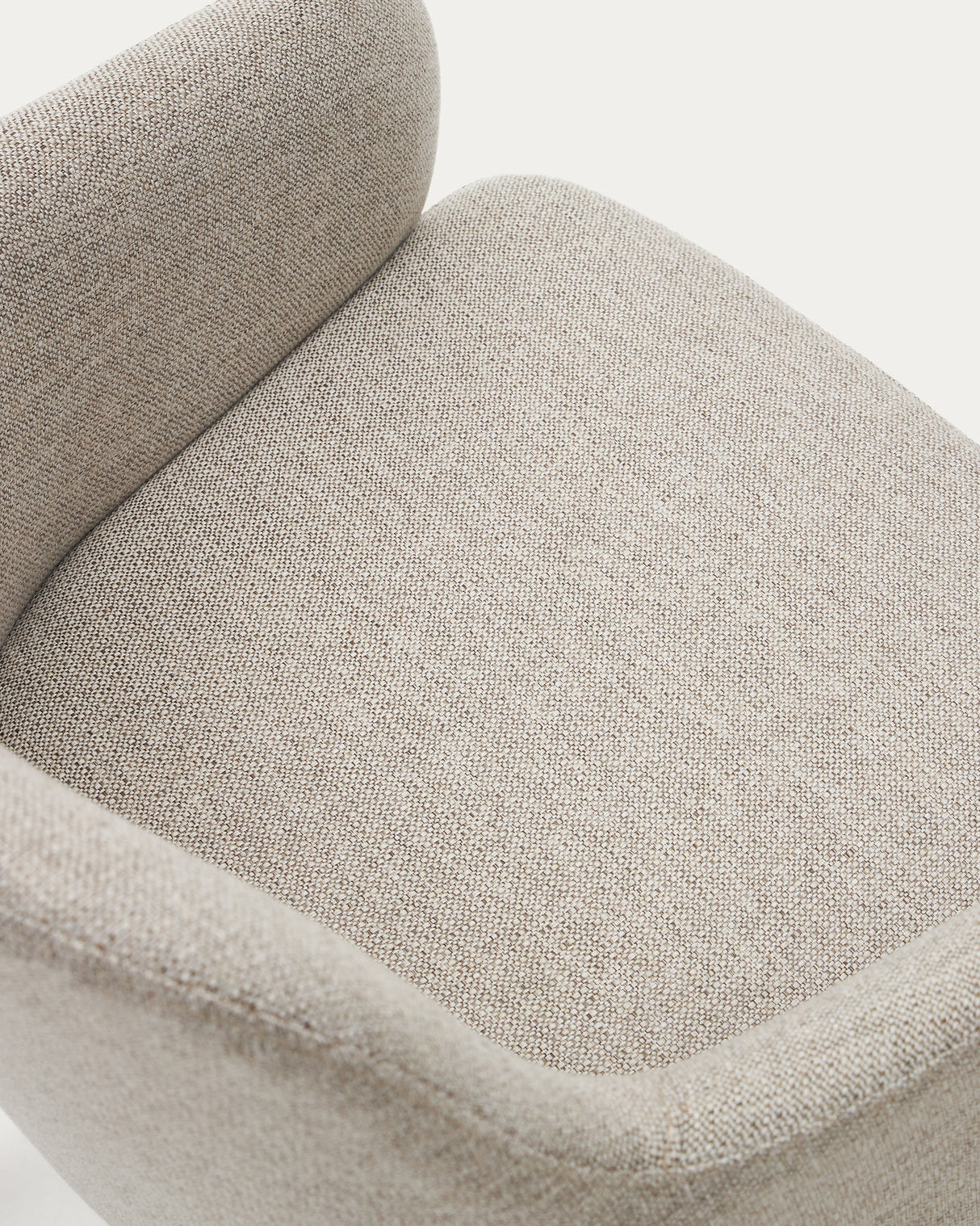 Nelida Stuhl aus brauner Chenille und massivem Buchenholz mit Nussbaum-Finish FSC 100% - ZEN ZONE Furniture