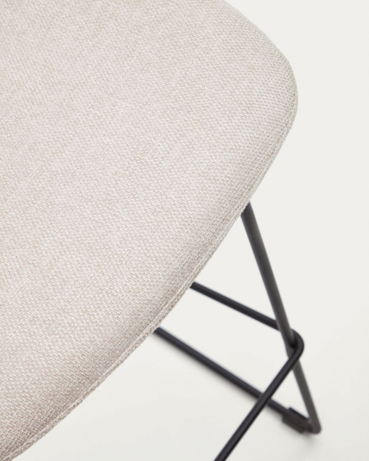 Zahara Hocker Beige 65cm - ZEN ZONE Furniture