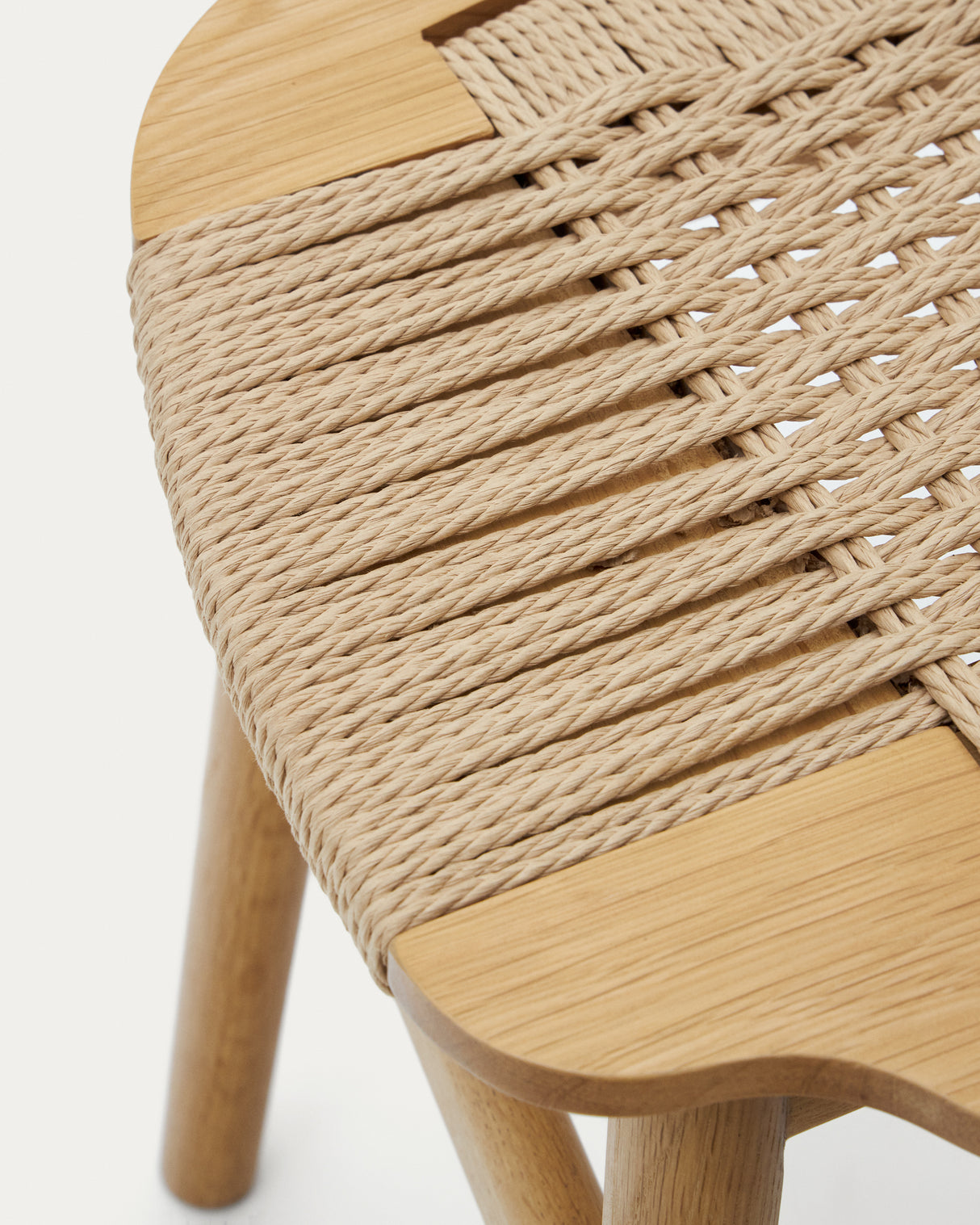 Enit Hocker aus Papierseil in Beige und massivem Eichenholz mit natürlichem Finish 43cm FSC Mix Credit - ZEN ZONE Furniture