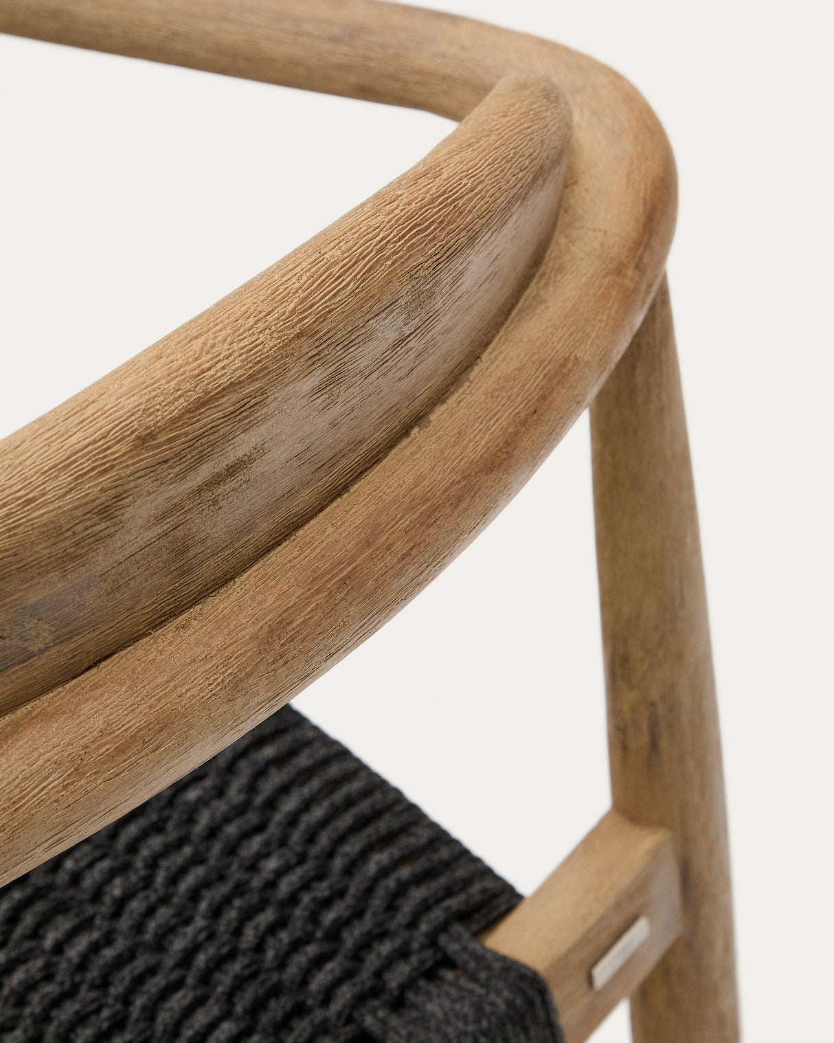 Nina stapelbarer Stuhl aus massivem Akazienholz und Seil in Schwarz - ZEN ZONE Furniture