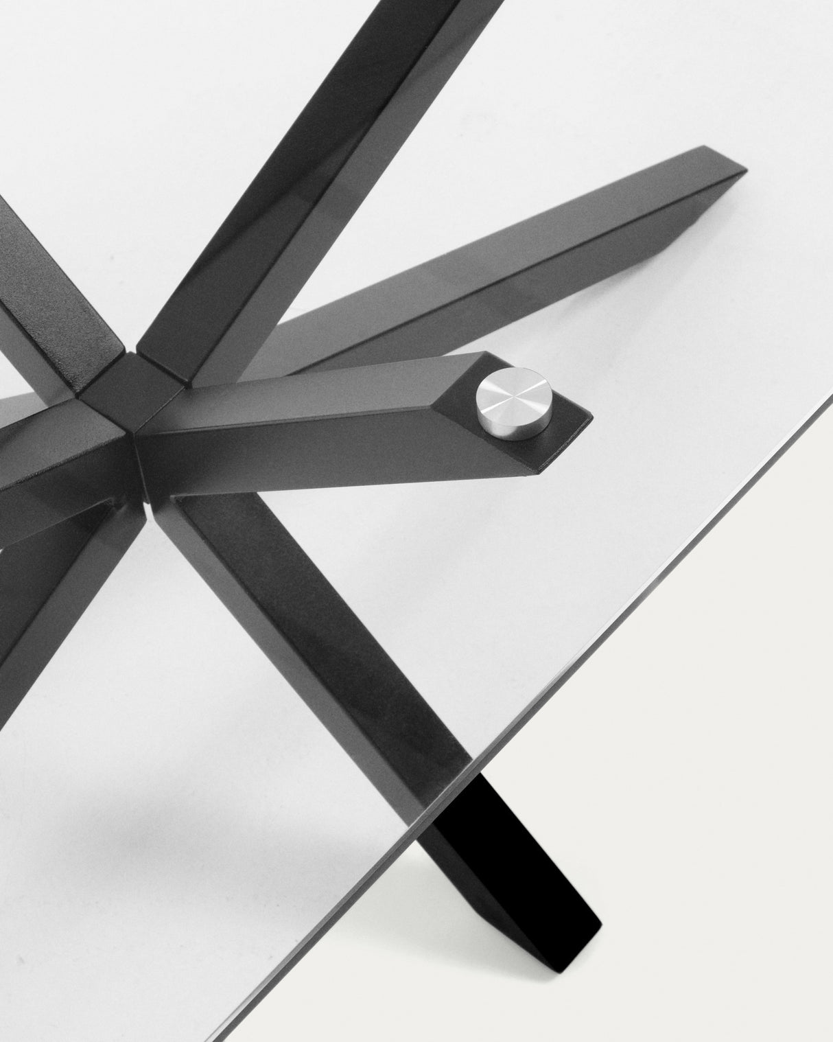 Argo Couchtisch 130 x 70 cm aus Glas und Stahlbeine mit schwarzem Finish - ZEN ZONE Furniture