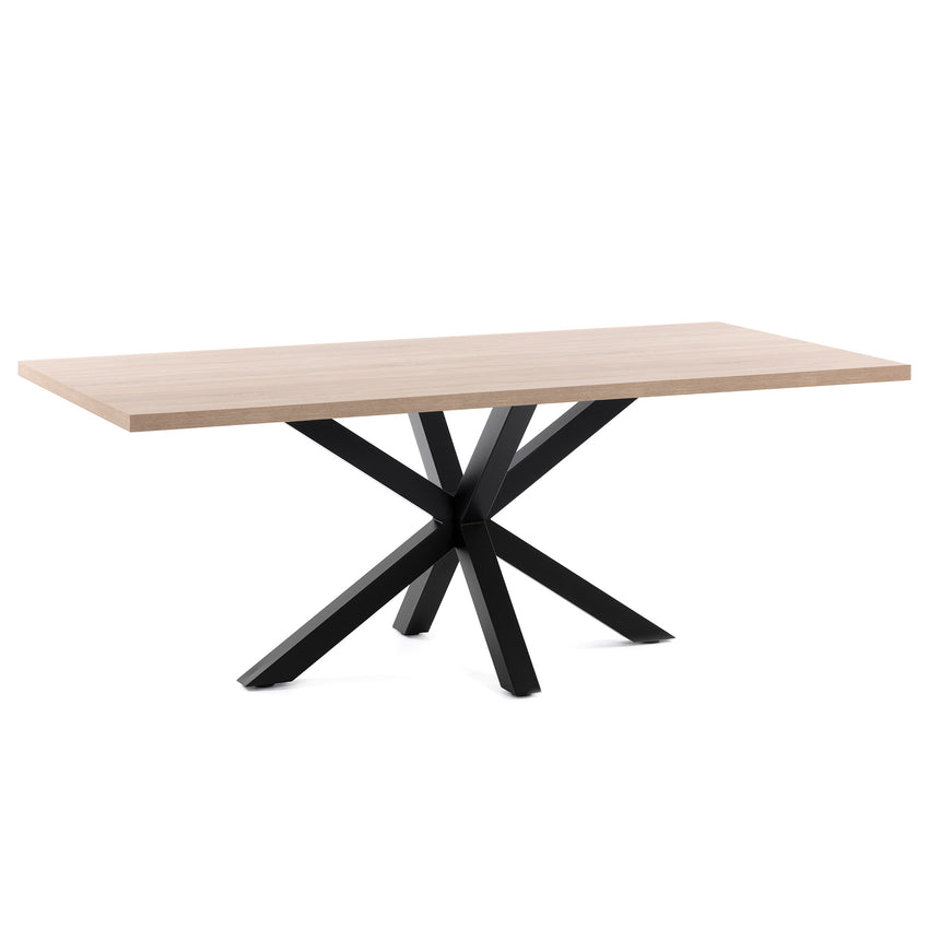 Argo Tisch 160 x 100 cm mit Melamin natur und schwarzen Stahlbeinen - ZEN ZONE Furniture