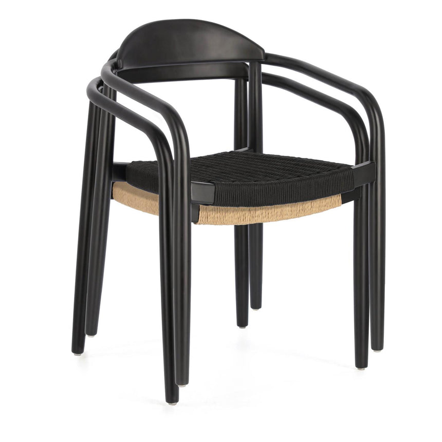 Nina stapelbarer Stuhl aus massivem Akazienholz mit mattschwarzem Finish und schwarzem Seil - ZEN ZONE Furniture