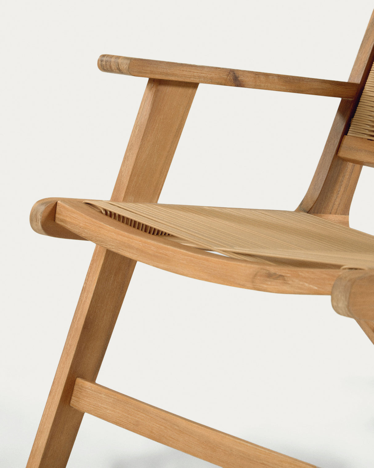 Geralda Sessel aus Akazienholz mit natürlicher Oberfläche FSC 100% - ZEN ZONE Furniture