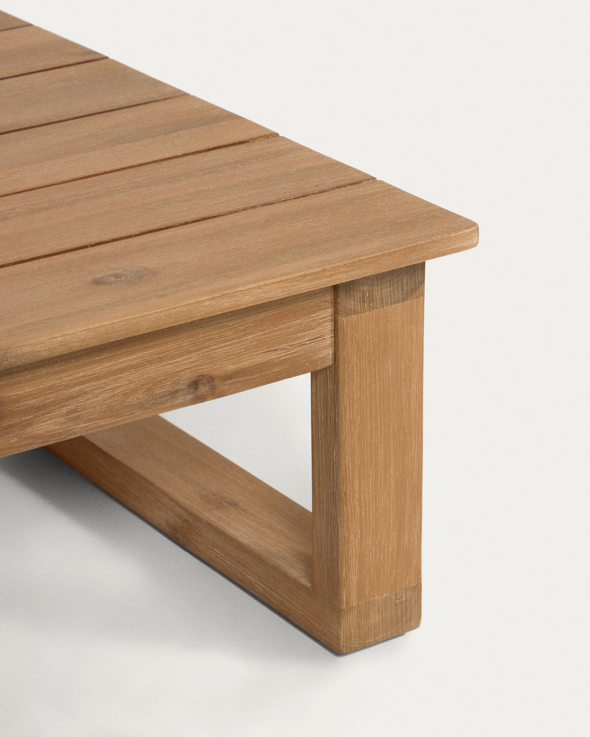 Flaviina Set 5-Sitzer Ecksofa und Tisch aus massivem Akazienholz FSC 100% - ZEN ZONE Furniture