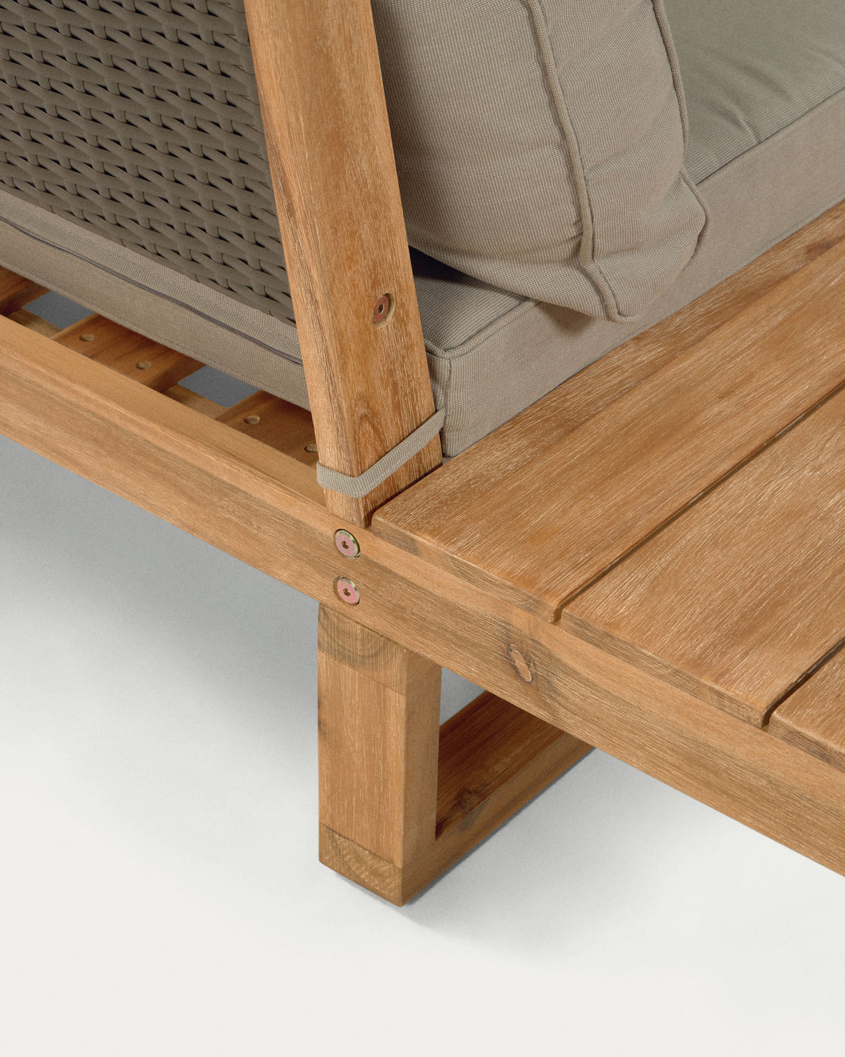 Flaviina Set 5-Sitzer Ecksofa und Tisch aus massivem Akazienholz FSC 100% - ZEN ZONE Furniture