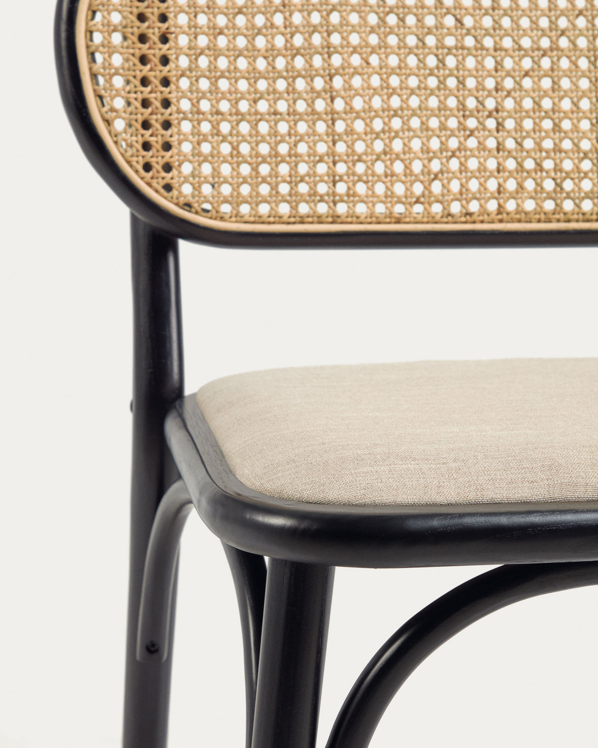 Doriane Stuhl Schwarz - ZEN ZONE Furniture