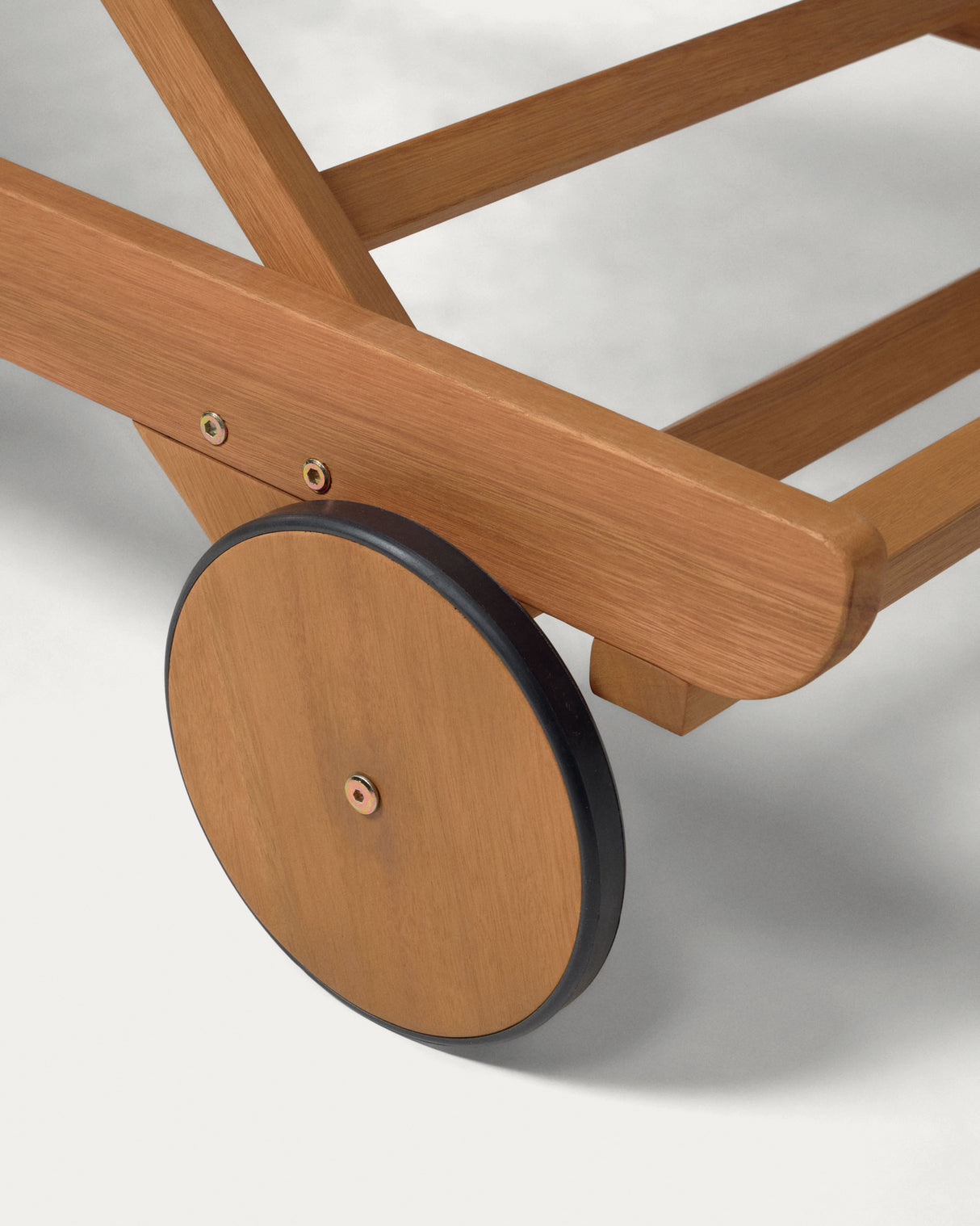 Beila Sonnenliege aus massivem Eukalyptusholz FSC 100% - ZEN ZONE Furniture