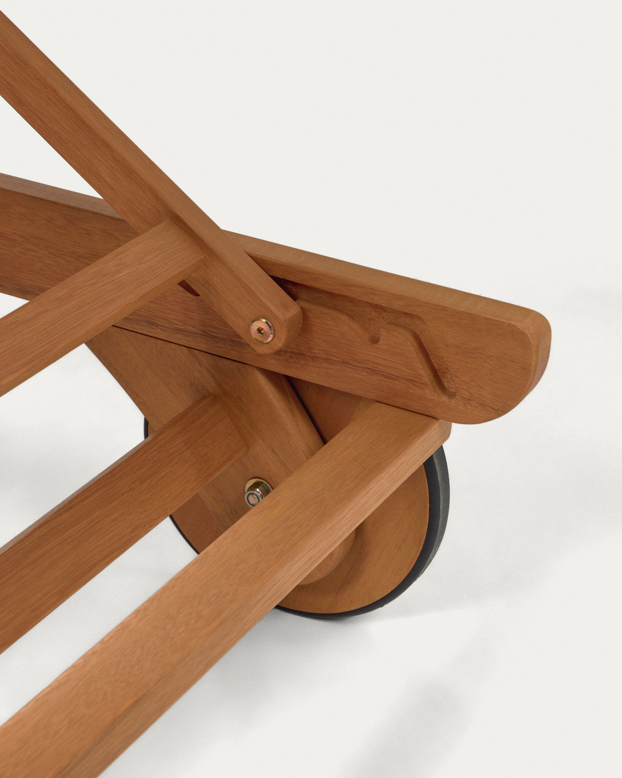 Beila Sonnenliege aus massivem Eukalyptusholz FSC 100% - ZEN ZONE Furniture