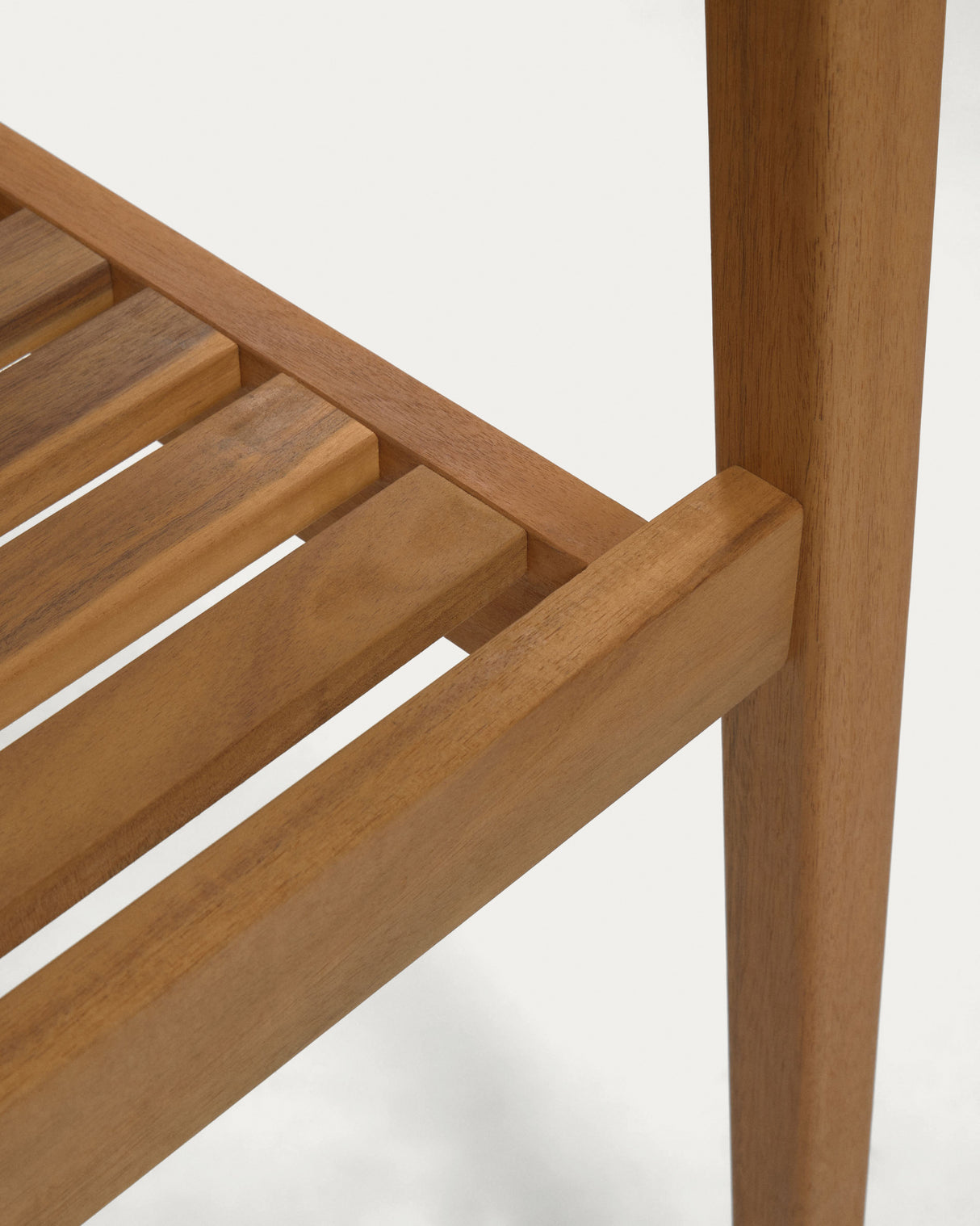 Hanzel stapelbarer Gartenstuhl aus massivem Akazienholz FSC 100% - ZEN ZONE Furniture