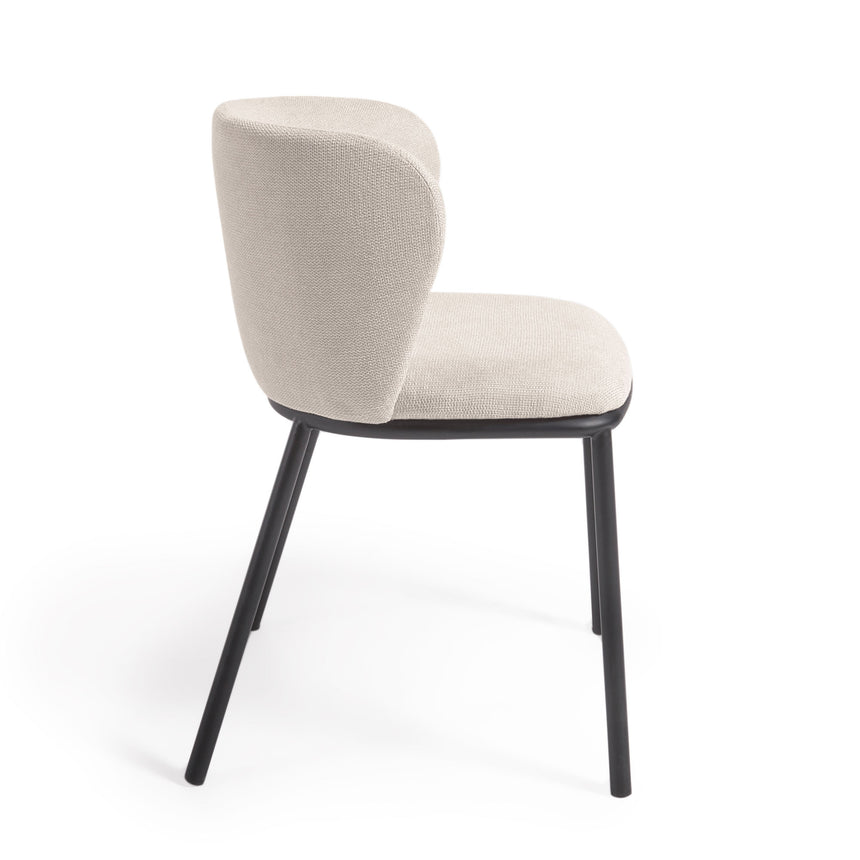 Ciselia Stuhl beiger Chenille und Stahlbeinen mit schwarzem Finish, FSC Mix Credit - ZEN ZONE Furniture