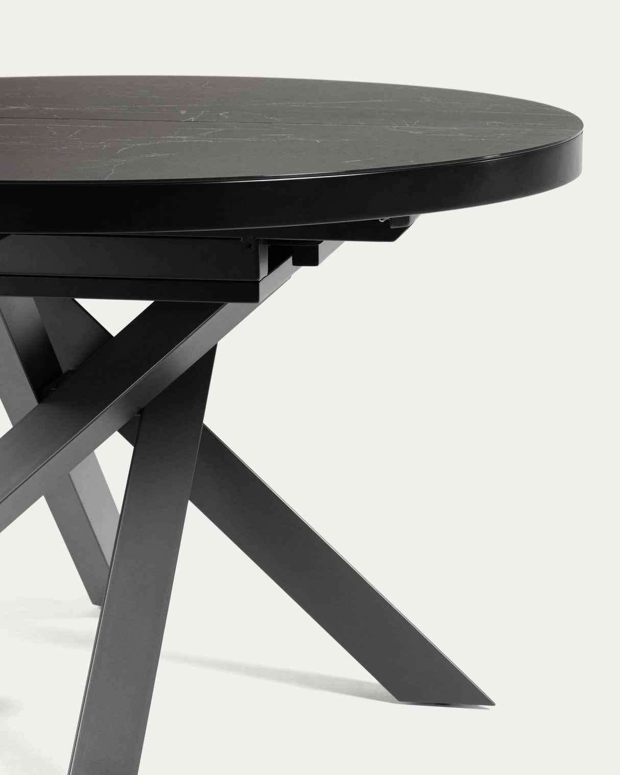 Vashti Ausziehtisch Feinsteinzeugplatte Schwarz Ø 120 x 120 oder 160 cm - ZEN ZONE Furniture