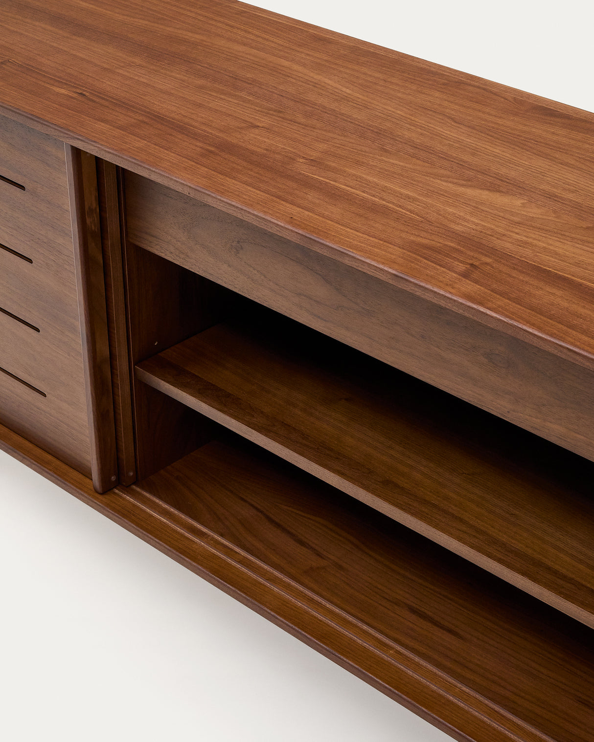 Carolin Sideboard 2 Türen 1 Schublade aus Nussholzfurnier 180 x 83,8 cm - ZEN ZONE Furniture