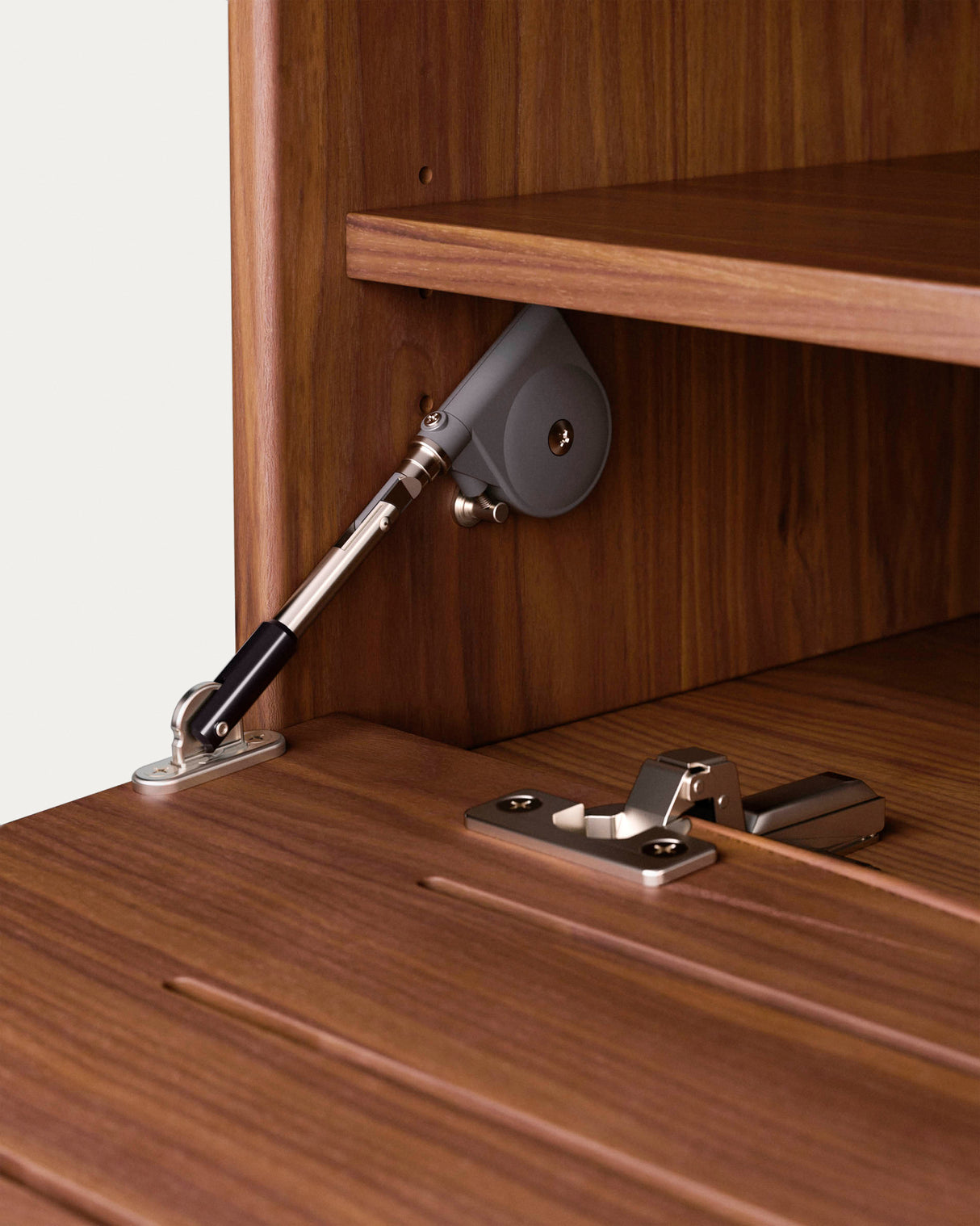 Carolin TV-Schrank 1 Türe und 1 Schublade aus Nussholzfurnier 180 x 63,5 cm - ZEN ZONE Furniture