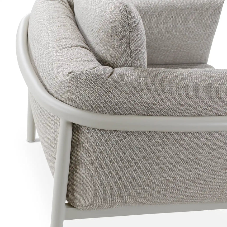Gartensessel Liv aus Aluminium mit dünenfarbenen Kissen - ZEN ZONE Furniture