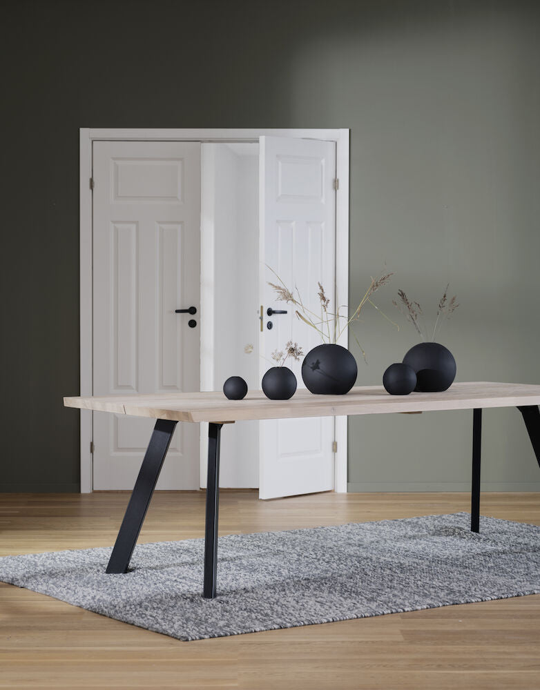 FRED Esstisch Weiß pigmentiert/Schwarz 240x100x75cm - ZEN ZONE