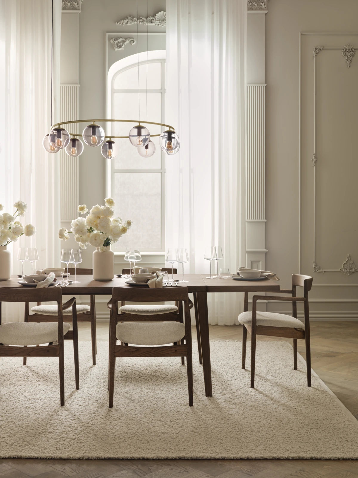 Graceful Esstisch aus Eiche / Furnier 160 x 95 cm - 30 mm - ZEN ZONE Furniture