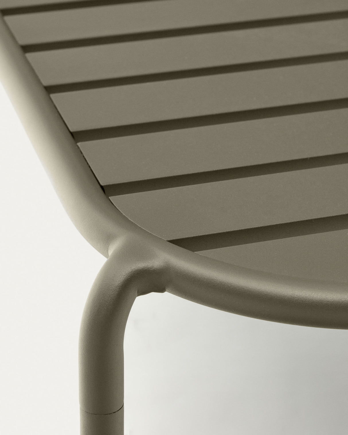 Joncols Gartencouchtisch aus Aluminium mit Finish in Grün Ø 110 x 62 cm - ZEN ZONE Furniture