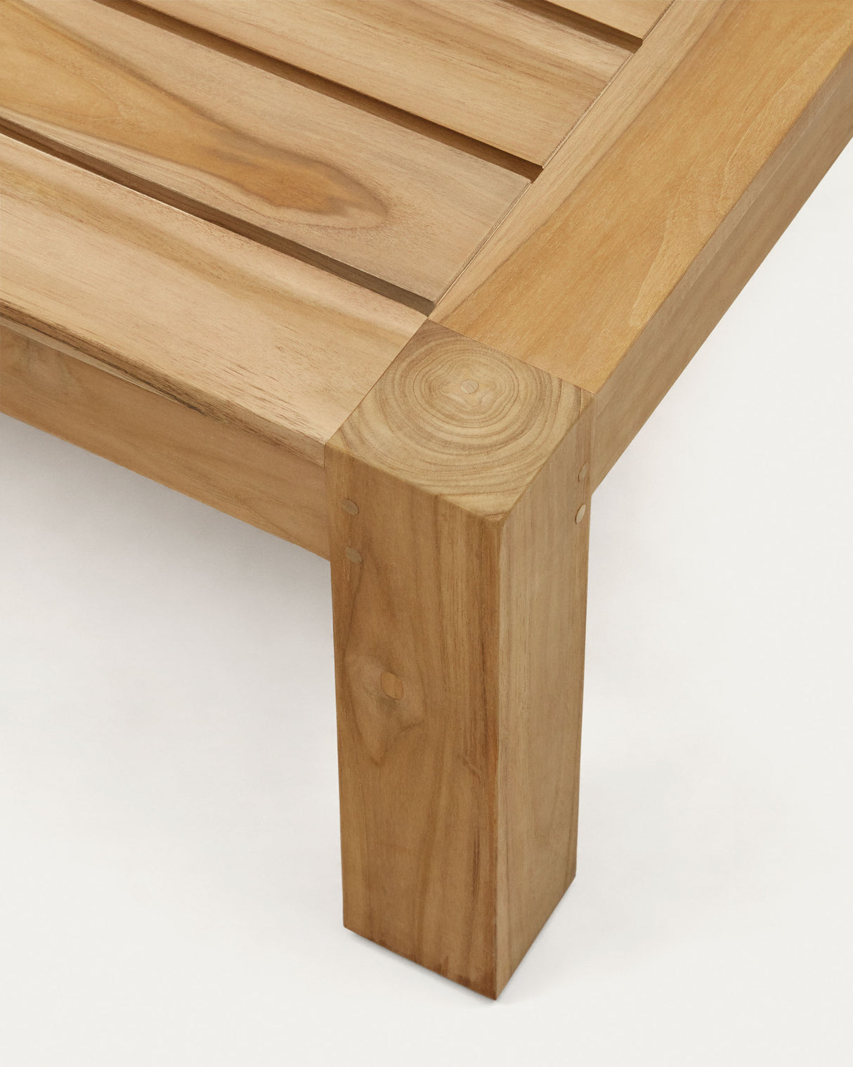 Forcanera Couchtisch aus massivem Teakholz 150 x 71 cm - ZEN ZONE Furniture