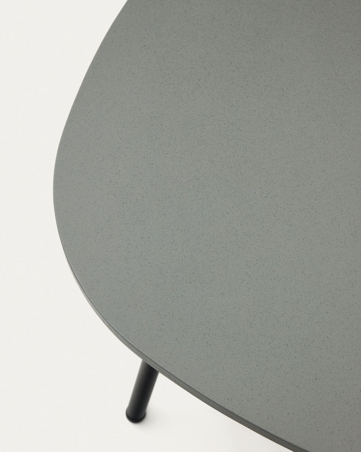 Bramant Beistelltisch aus Stahl mit schwarzem Finish 60 x 60 cm - ZEN ZONE Furniture