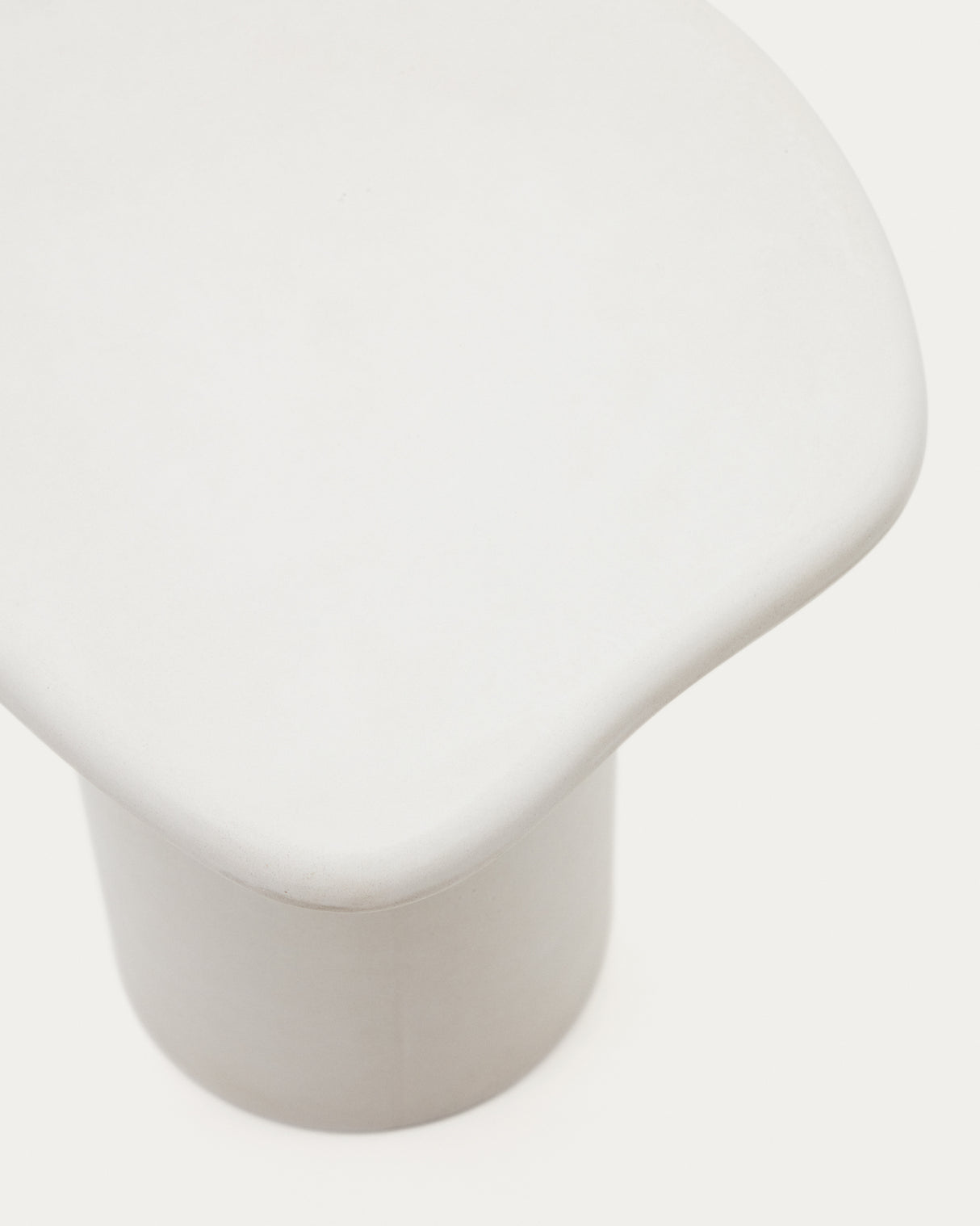 Macarella Beistelltisch aus weißem Zement 48 x 47 cm - ZEN ZONE Furniture