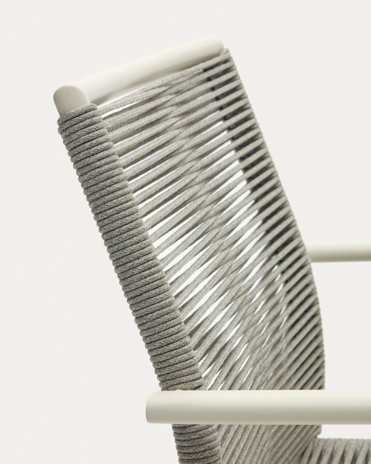 Culip stapelbarer Gartenstuhl aus Seil und Aluminium in Weiß - ZEN ZONE Furniture