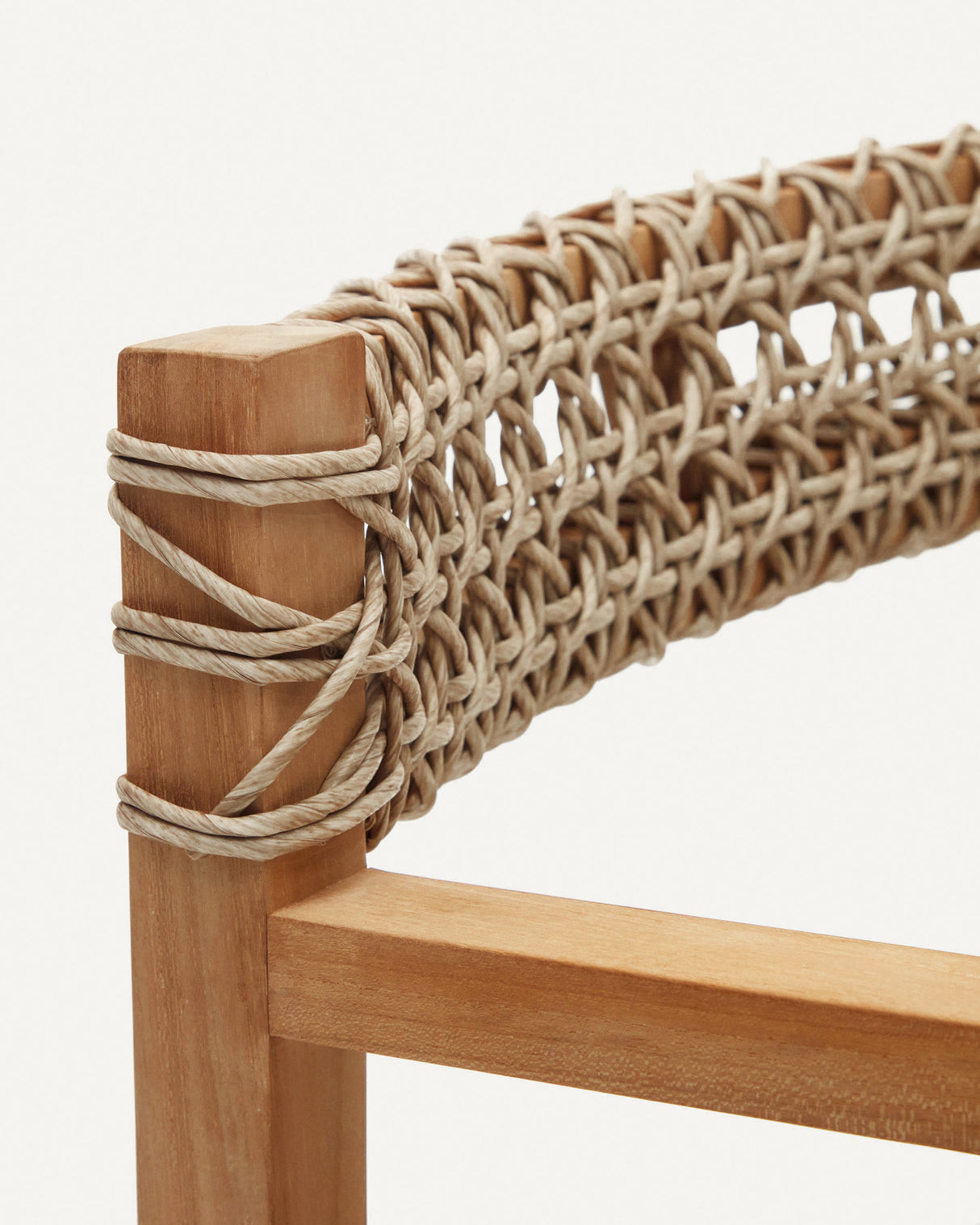 Giverola Stuhl aus massivem Teakholz - ZEN ZONE Furniture