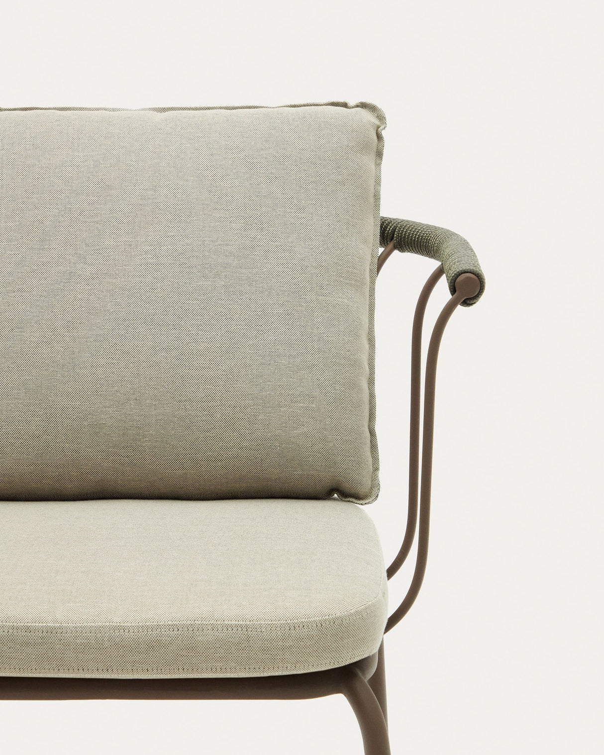 Salguer stapelbarer Stuhl aus Seil und Stahl mit Finish in Braun - ZEN ZONE Furniture