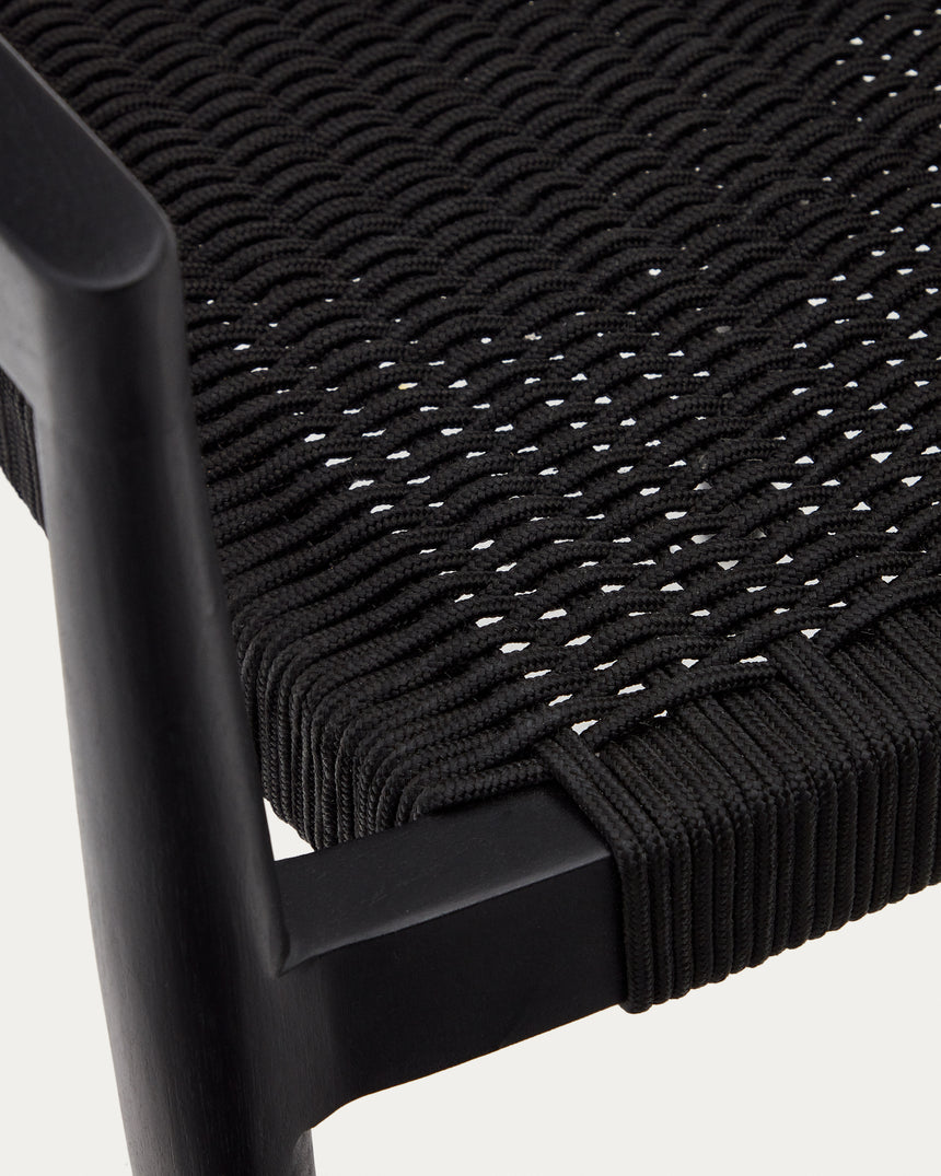 Ydalia stapelbarer Outdoor-Stuhl aus massivem Teakholz schwarzes Finish schwarzes Seil - ZEN ZONE Furniture