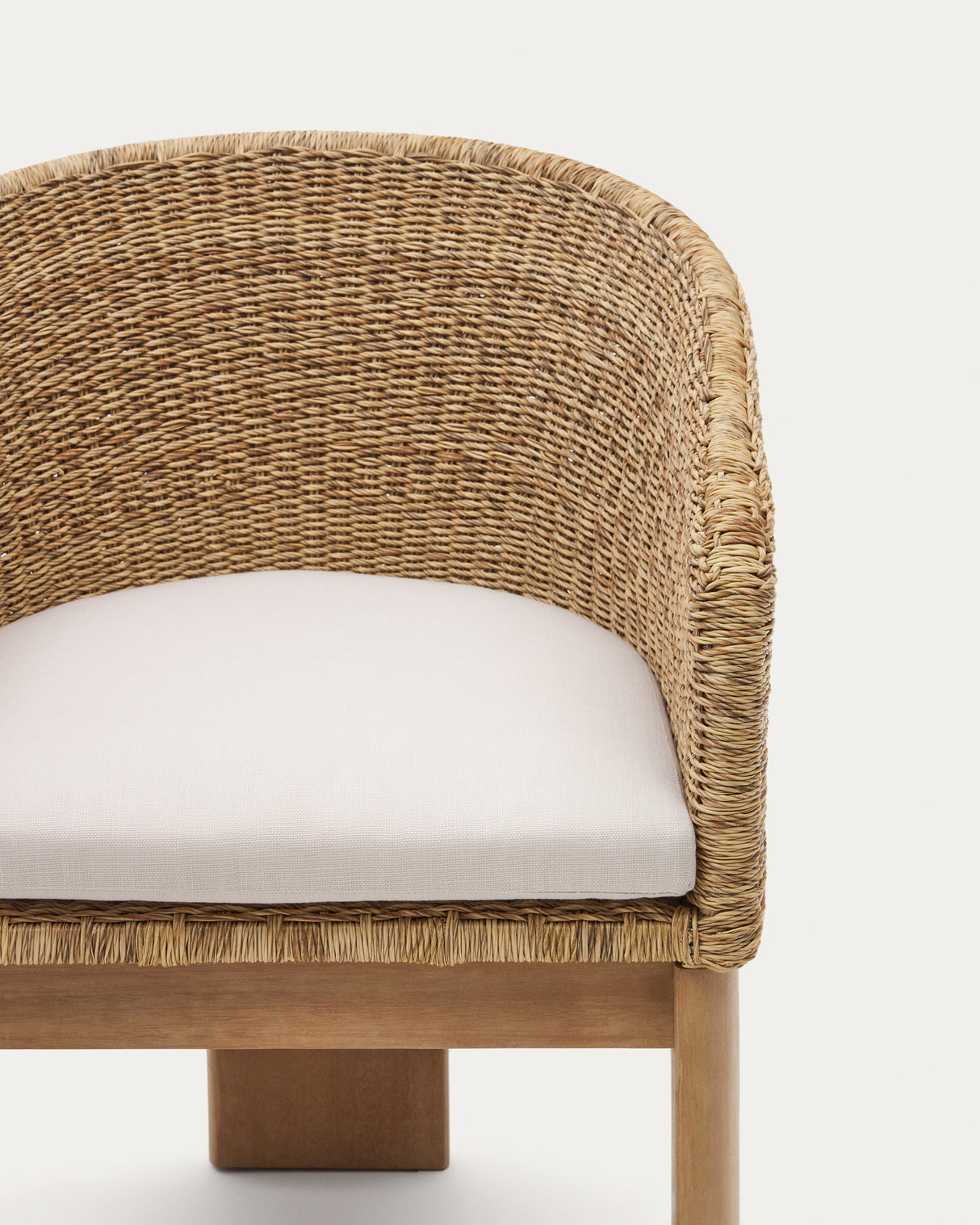 Xoriguer Stuhl aus synthetischem Rattan und massivem Eukalyptusholz FSC 100% - ZEN ZONE Furniture