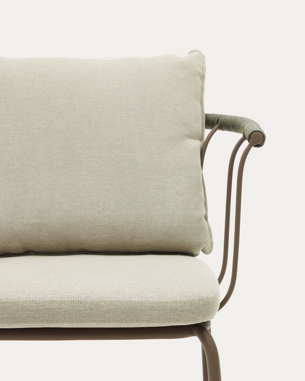 Salguer stapelbarer Hocker aus Seil und Stahl mit Finish in Braun 66 cm - ZEN ZONE Furniture