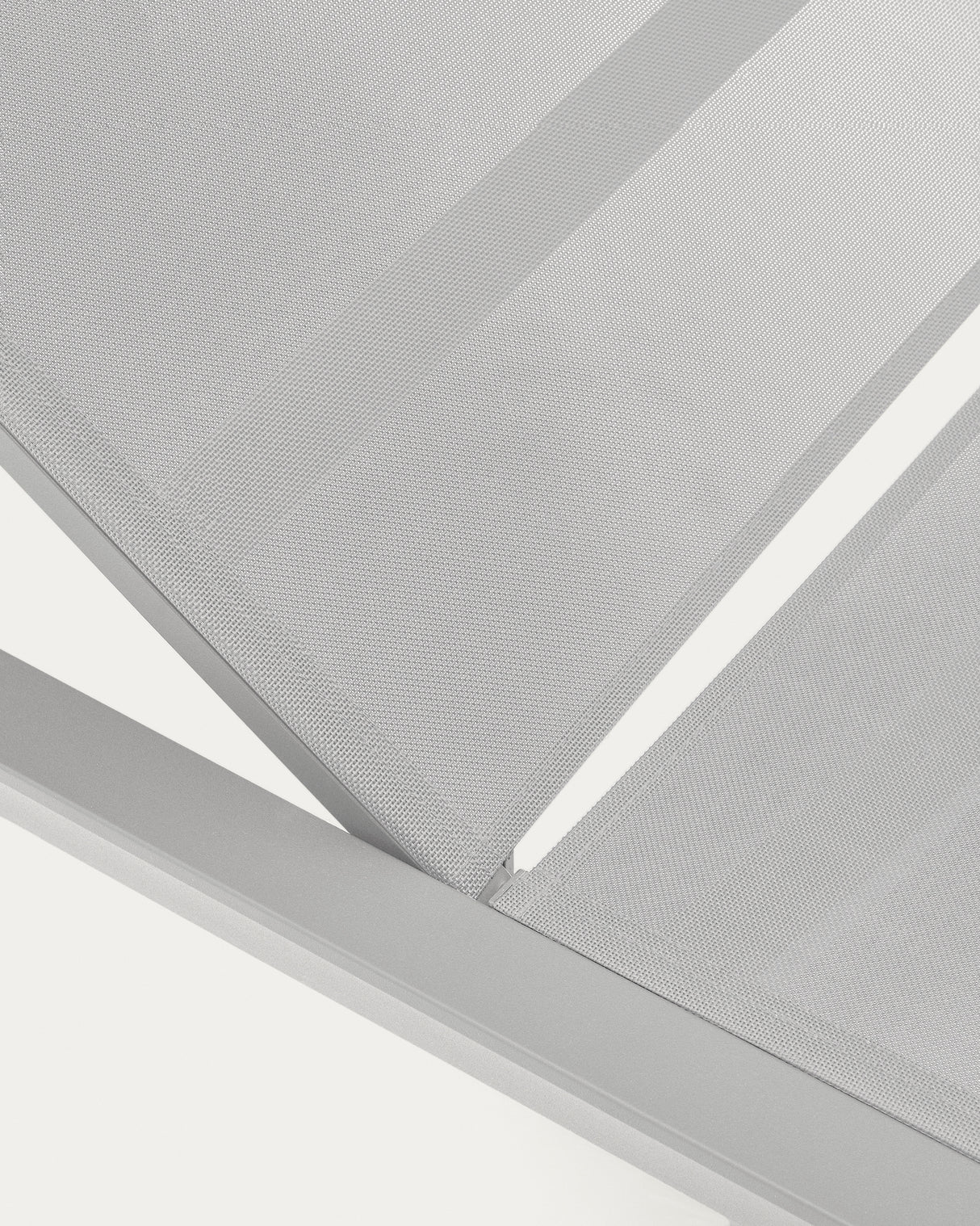 Canutells Aluminium Liegestuhl mit weißem Finish - ZEN ZONE Furniture