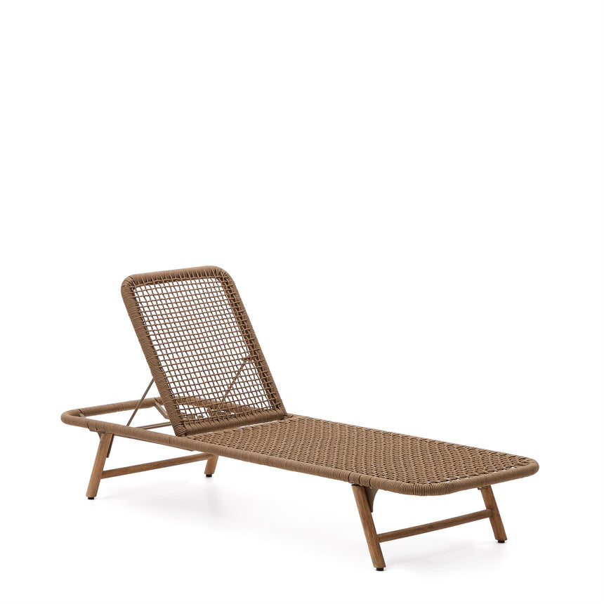 Dandara Sonnenliege mit Stahlstruktur, beigem Flechtwerk und Füßen aus massivem Akazienhol - ZEN ZONE Furniture