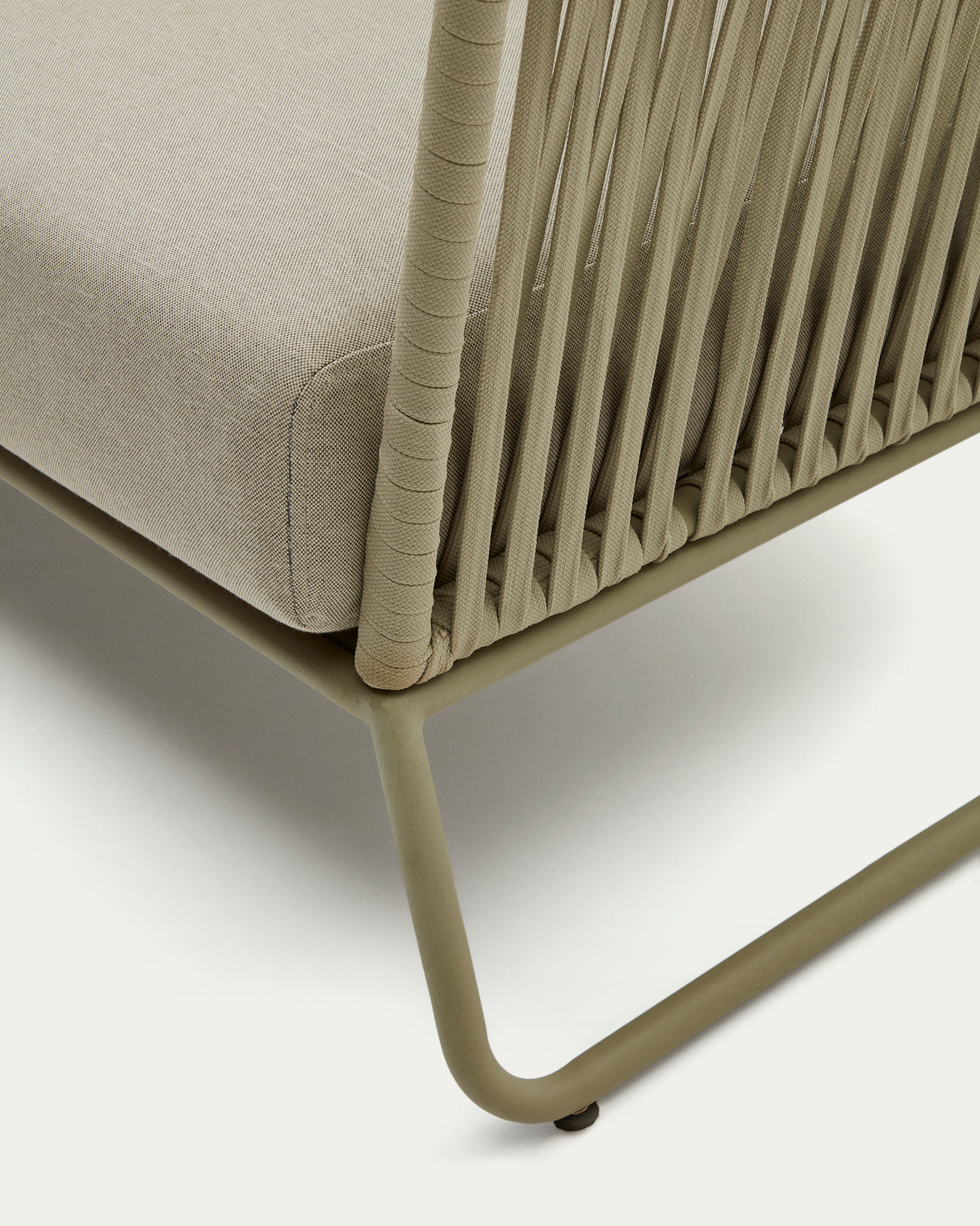 Sacona 3-Sitzer-Sofa für den Außenbereich mit Flechtwerk und verzinktem Stahl, grün, 192 cm - ZEN ZONE Furniture