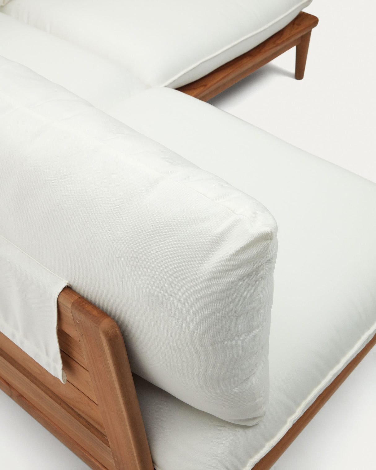 Portitxol modulares Set Ecksessel, 2 Sessel und Couchtisch aus massivem Teakholz - ZEN ZONE Furniture