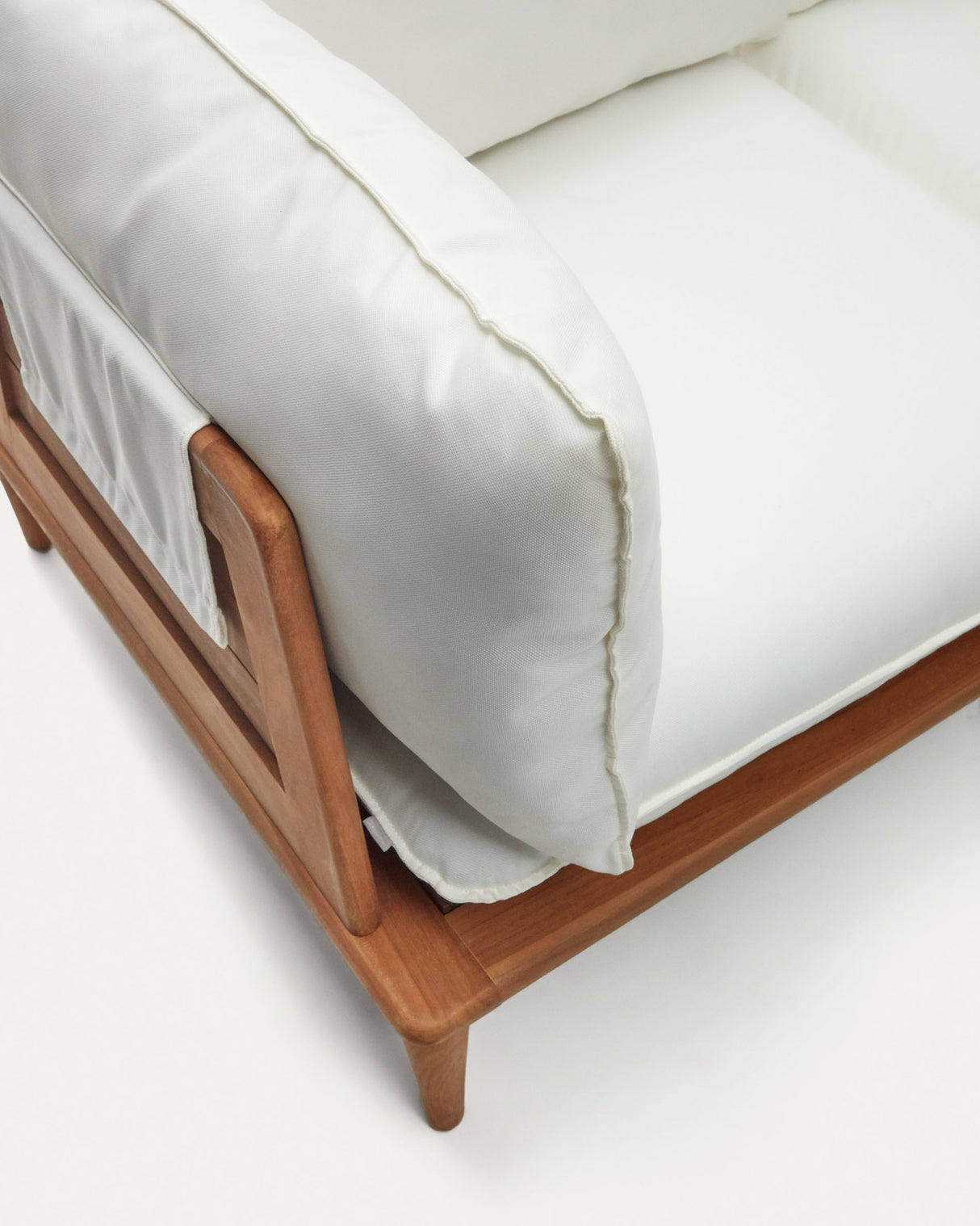 Portitxol modulares Set 2 Ecksessel, 2 Sessel und 2 Couchtische aus massivem Teakholz - ZEN ZONE Furniture