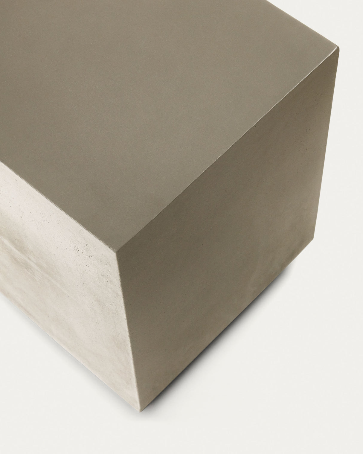 Rustella Beistelltisch aus Zement 35 x 35 cm - ZEN ZONE Furniture