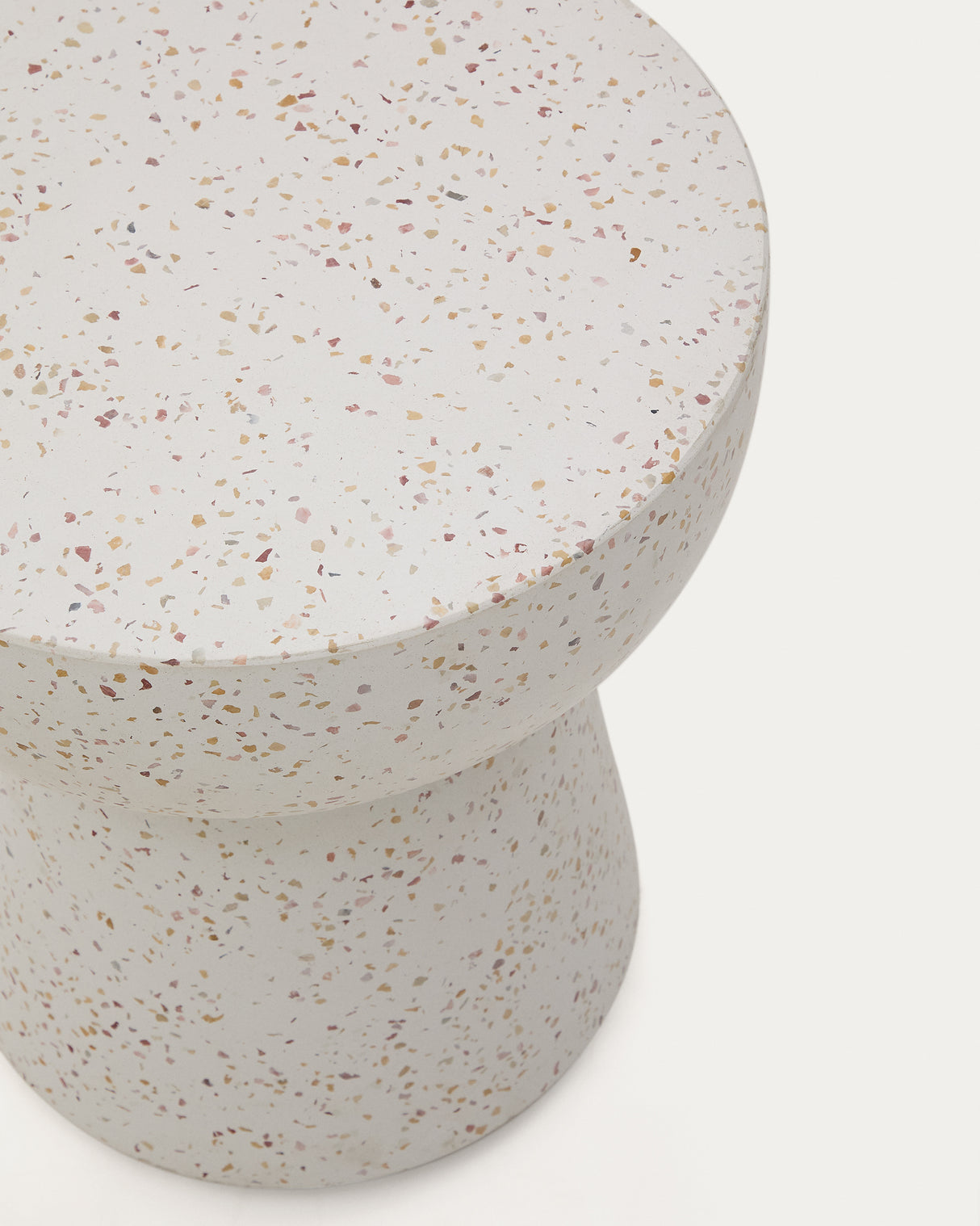 Pada Beistelltisch weißer Terrazzo Ø 40 cm - ZEN ZONE Furniture