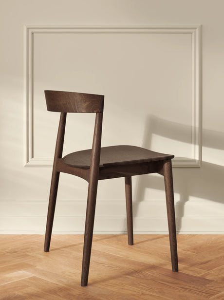 Kite Esstischstuhl aus Eiche schwarz lackiert – Gepolstert, Quattro by Spoor - Leder, Black - ZEN ZONE Furniture