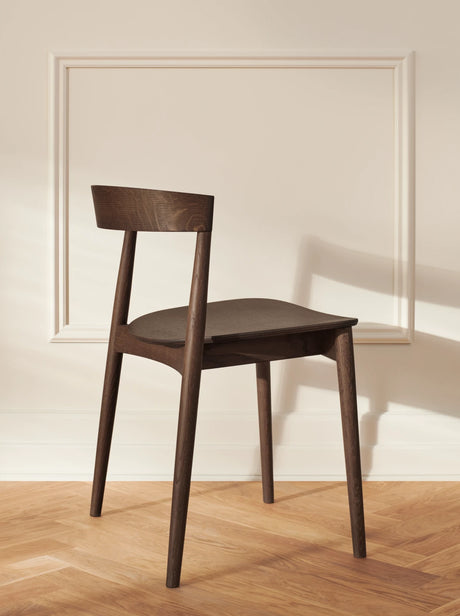 Kite Esstischstuhl aus Dunkel geölter Eiche – Gepolstert, Monza - Bouclé und Textur, Beige - ZEN ZONE Furniture