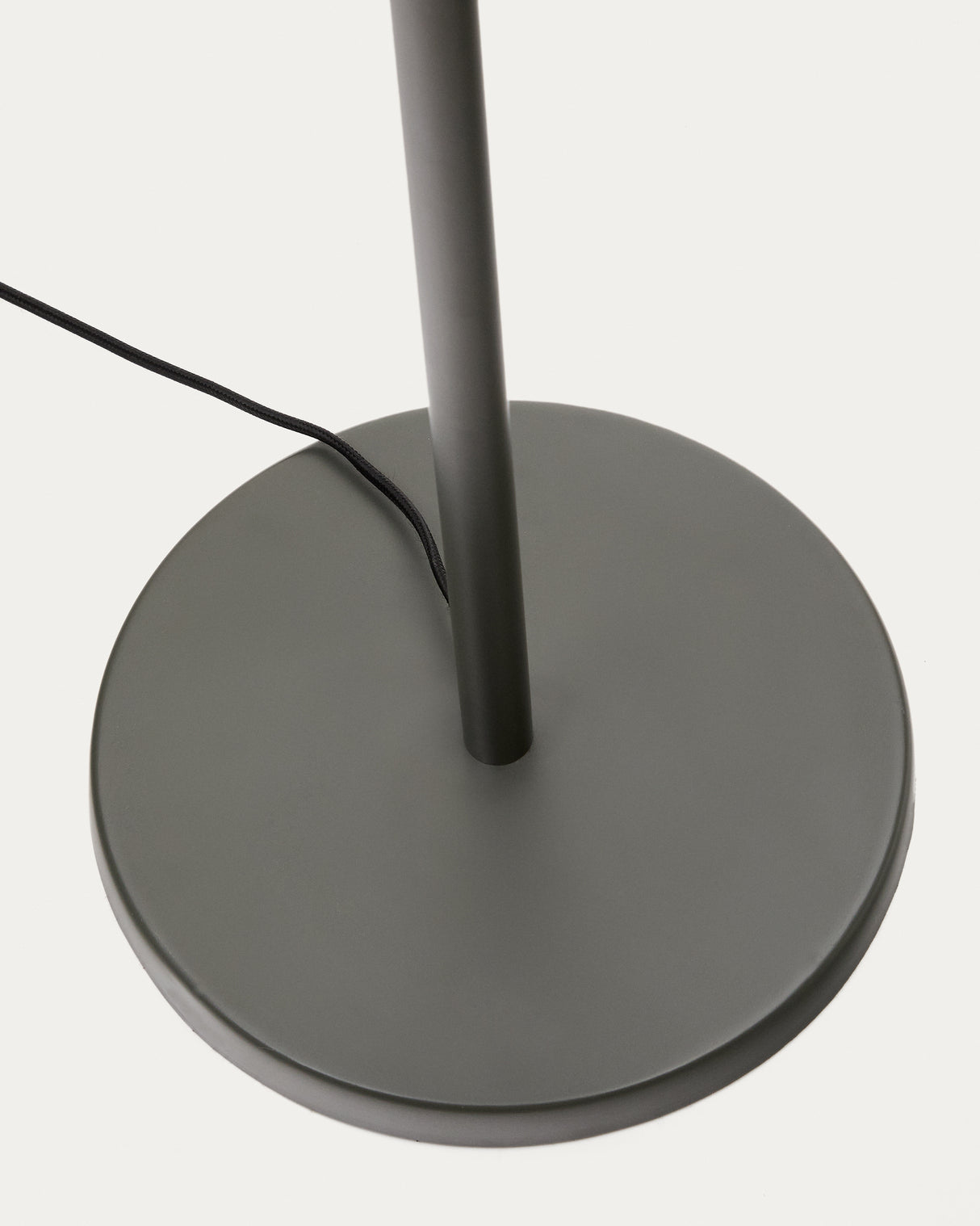 Stehlampe Navat aus Metall mit grünem Finish - ZEN ZONE Furniture