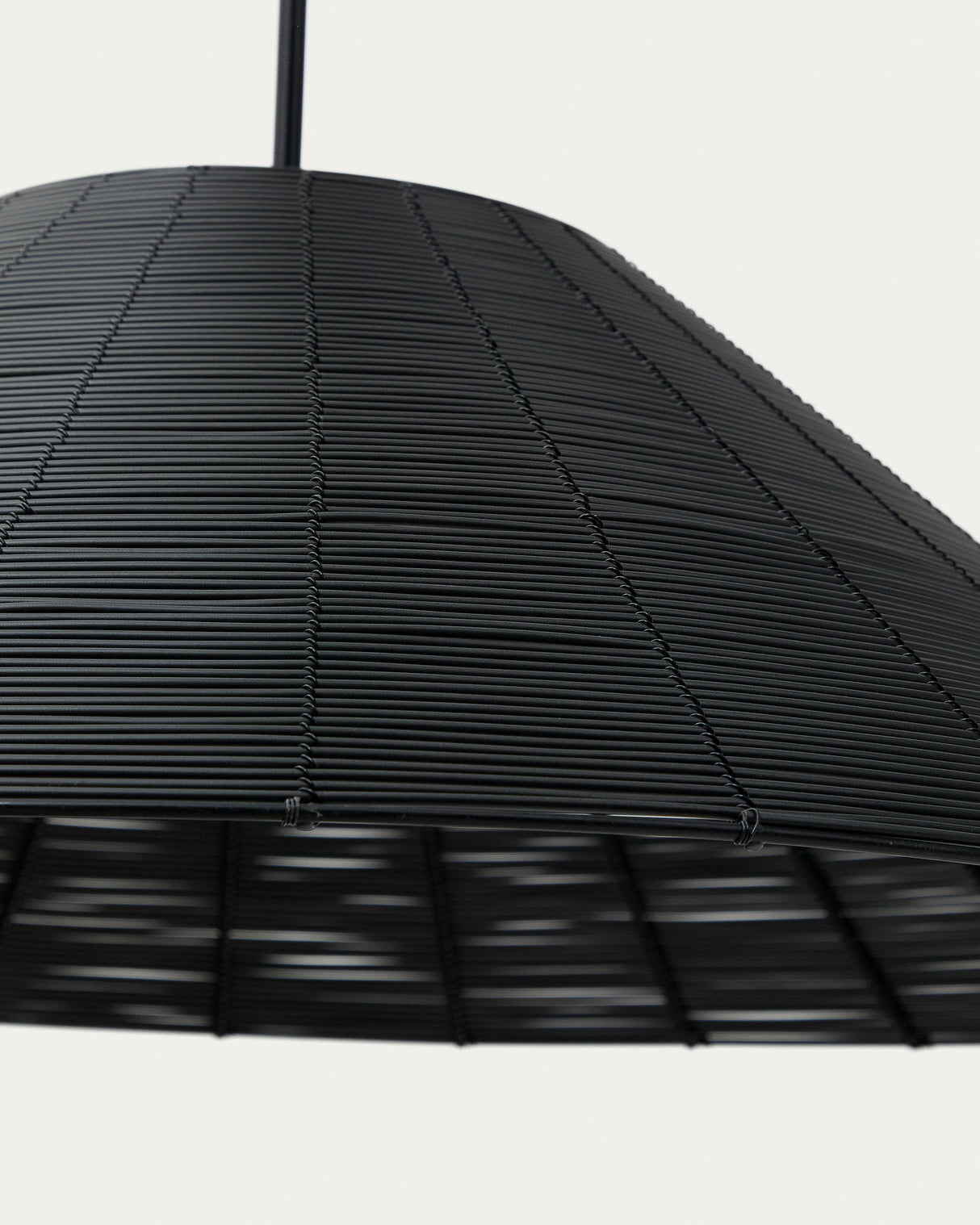 Saranella Schirm für Deckenlampe aus synthetischem Rattan schwarz Ø 70 cm - ZEN ZONE Furniture