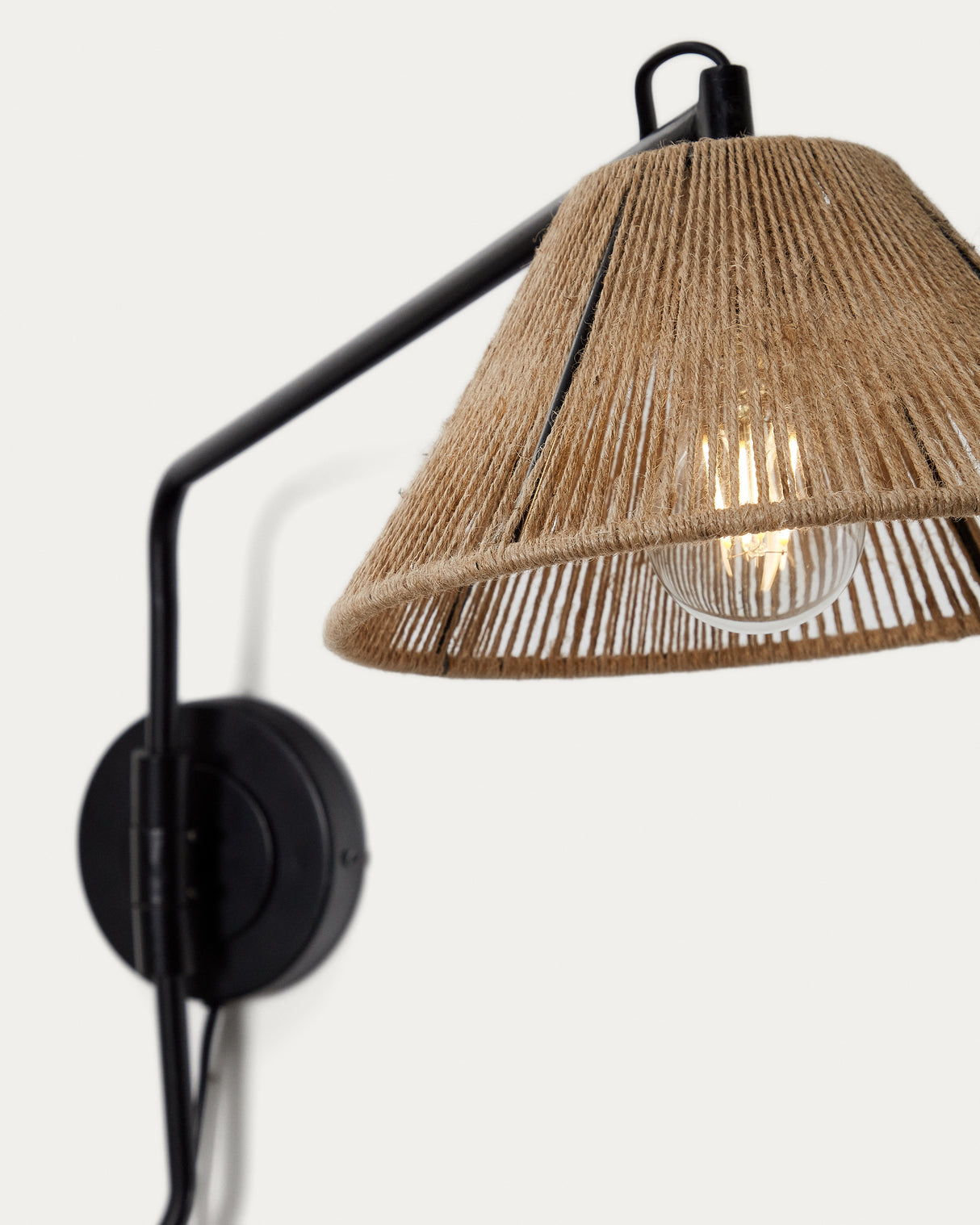 Pontos Wandleuchte aus Jute mit natürlichem Finish - ZEN ZONE Furniture