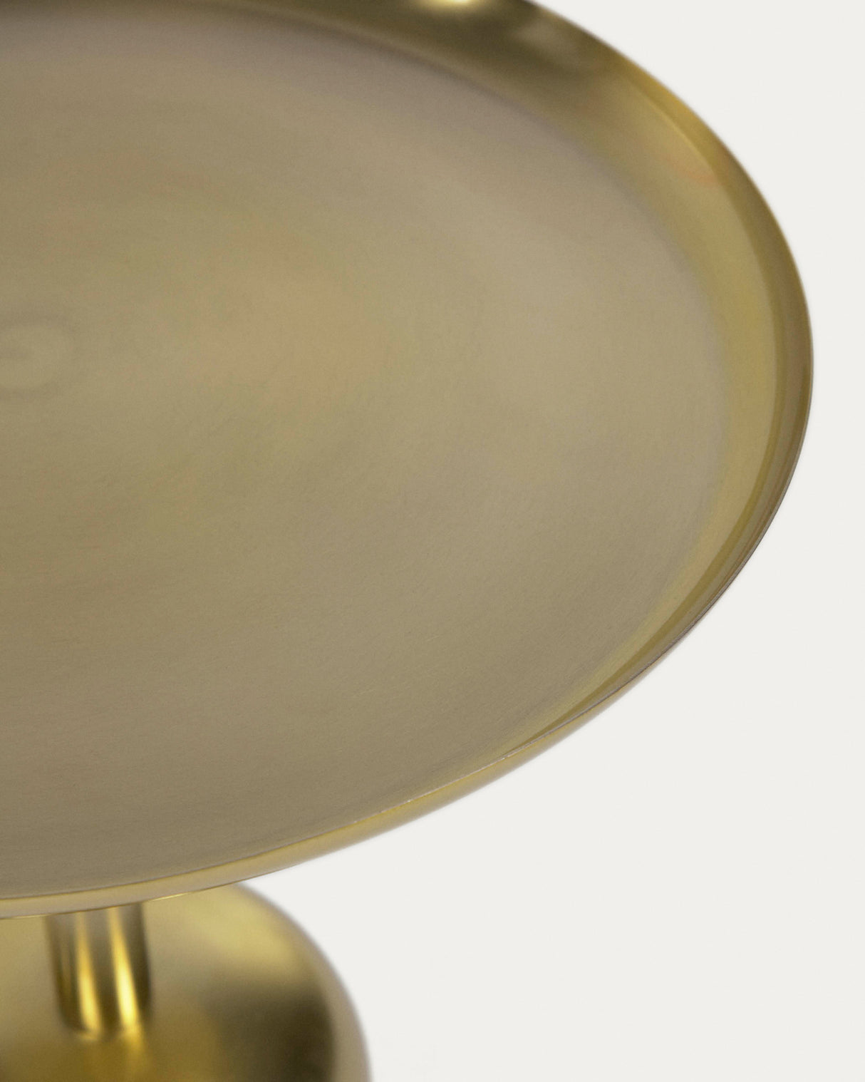 Adaluz runder Beistelltisch aus Metall gold Ø 37 cm - ZEN ZONE Furniture