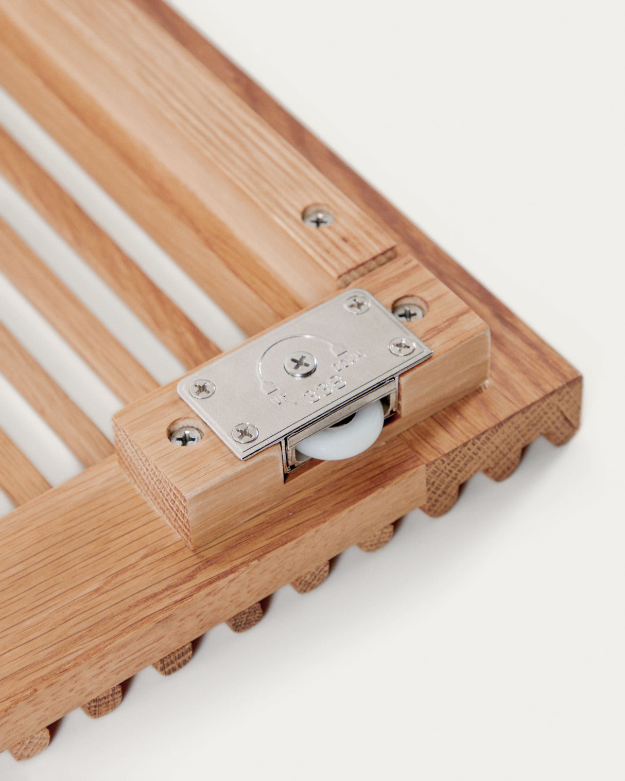 Beyla Regal aus massivem Eichenholz und Eichenfurnier 84,5 x 170 cm FSC 100% - ZEN ZONE Furniture