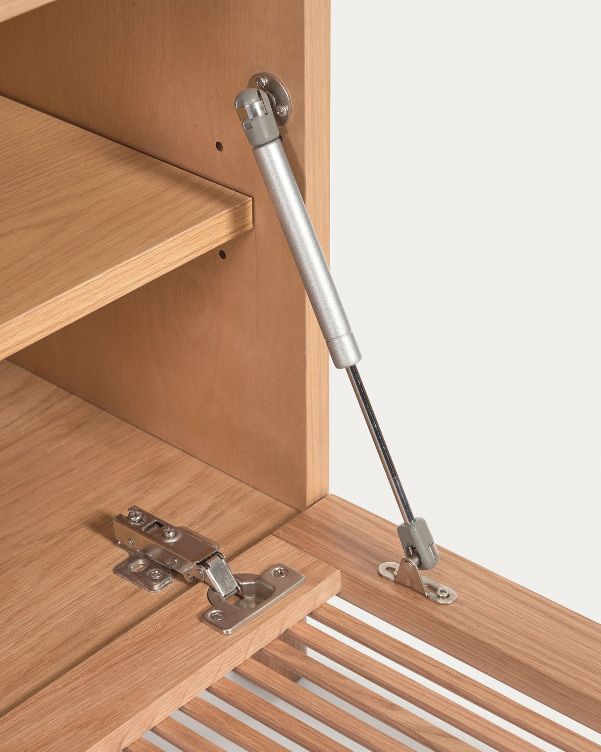 Beyla TV-Schrank 2 Türen aus massiver Eiche und Furnier 180 x 49,5 cm FSC 100% - ZEN ZONE Furniture