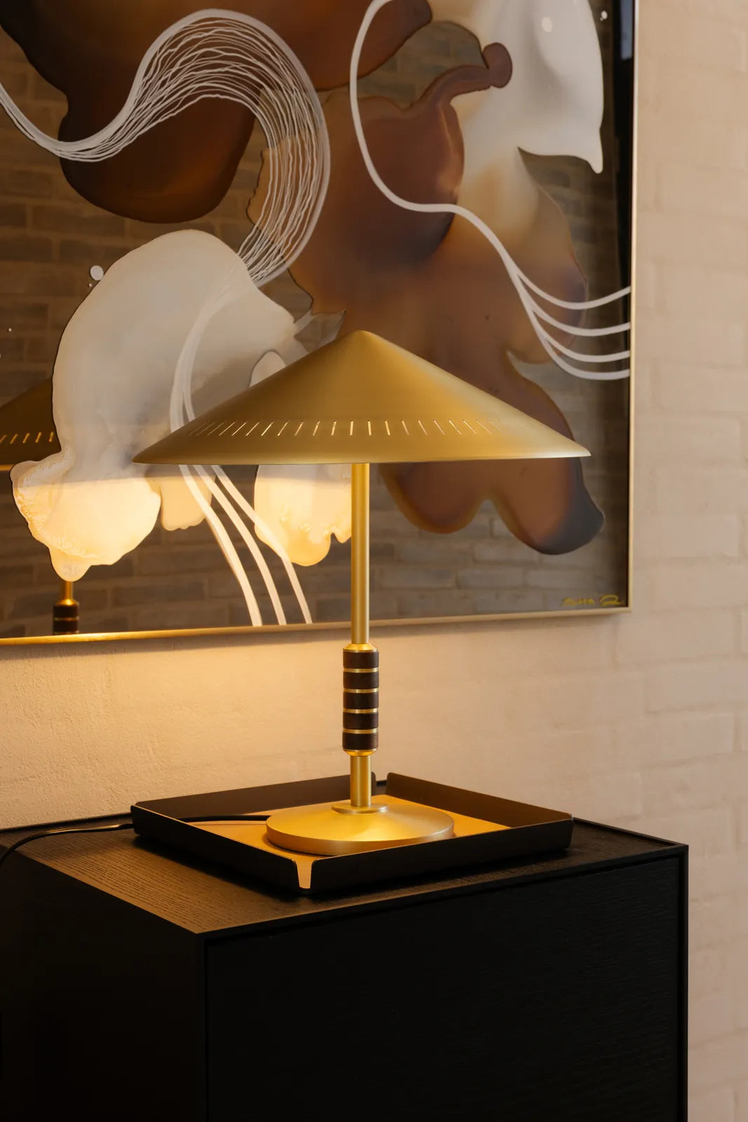 GOVERNOR Table 405 - ZEN ZONE Furniture