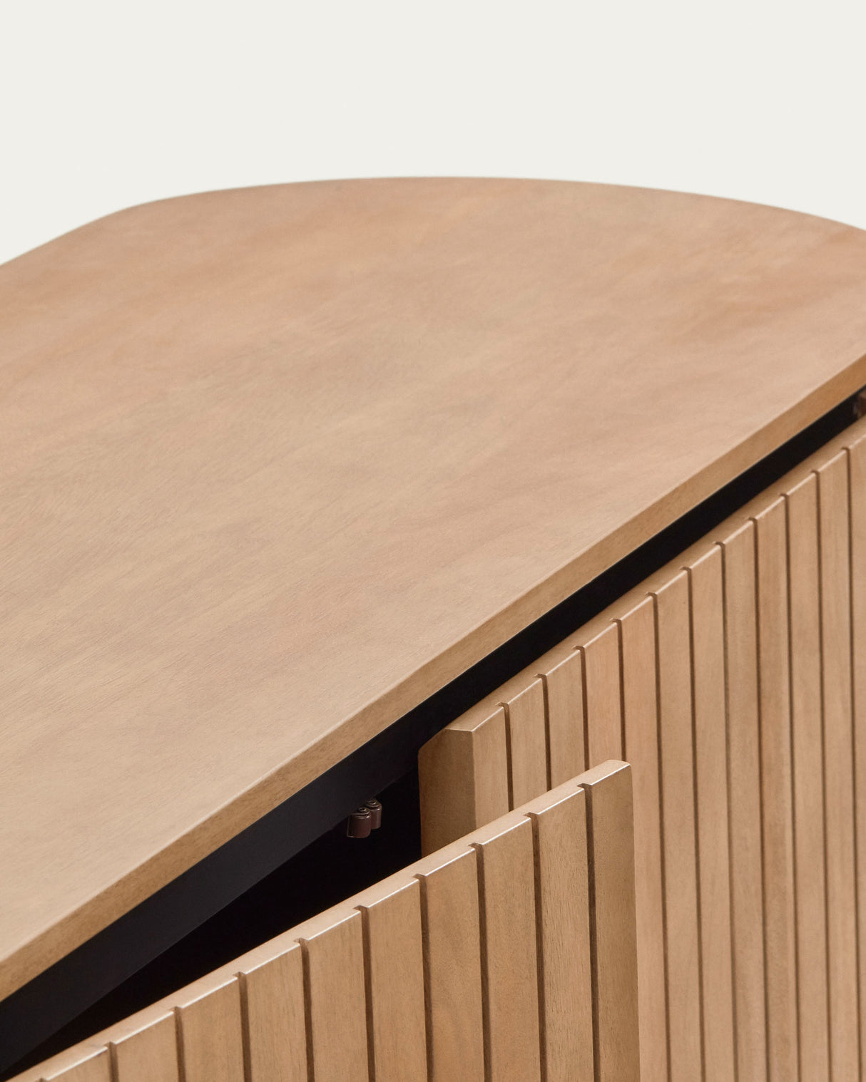 Licia Highboard 2 Türen aus massivem Mangoholz und schwarz lackiertem Metall 120 x 80 cm - ZEN ZONE Furniture