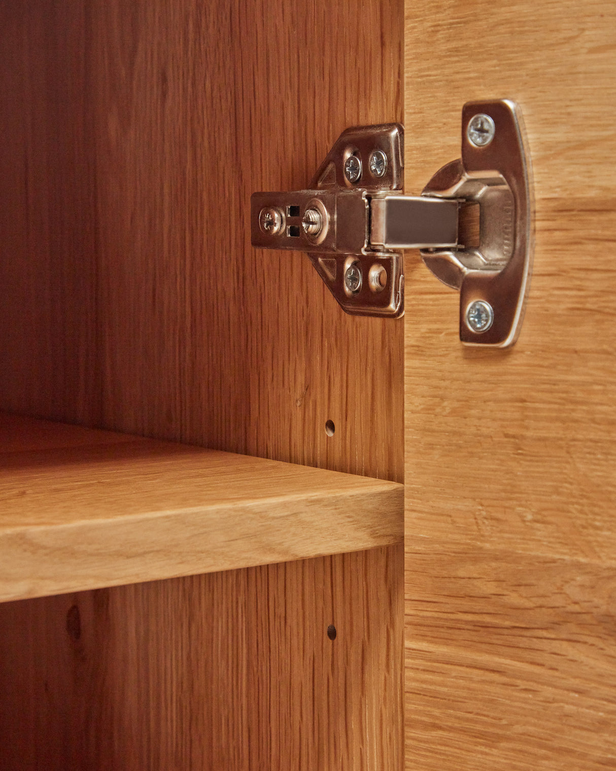 Alguema Sideboard 3 Türen mit Eichenfurnier und natürlichem Finish 151 x 74 cm - ZEN ZONE Furniture